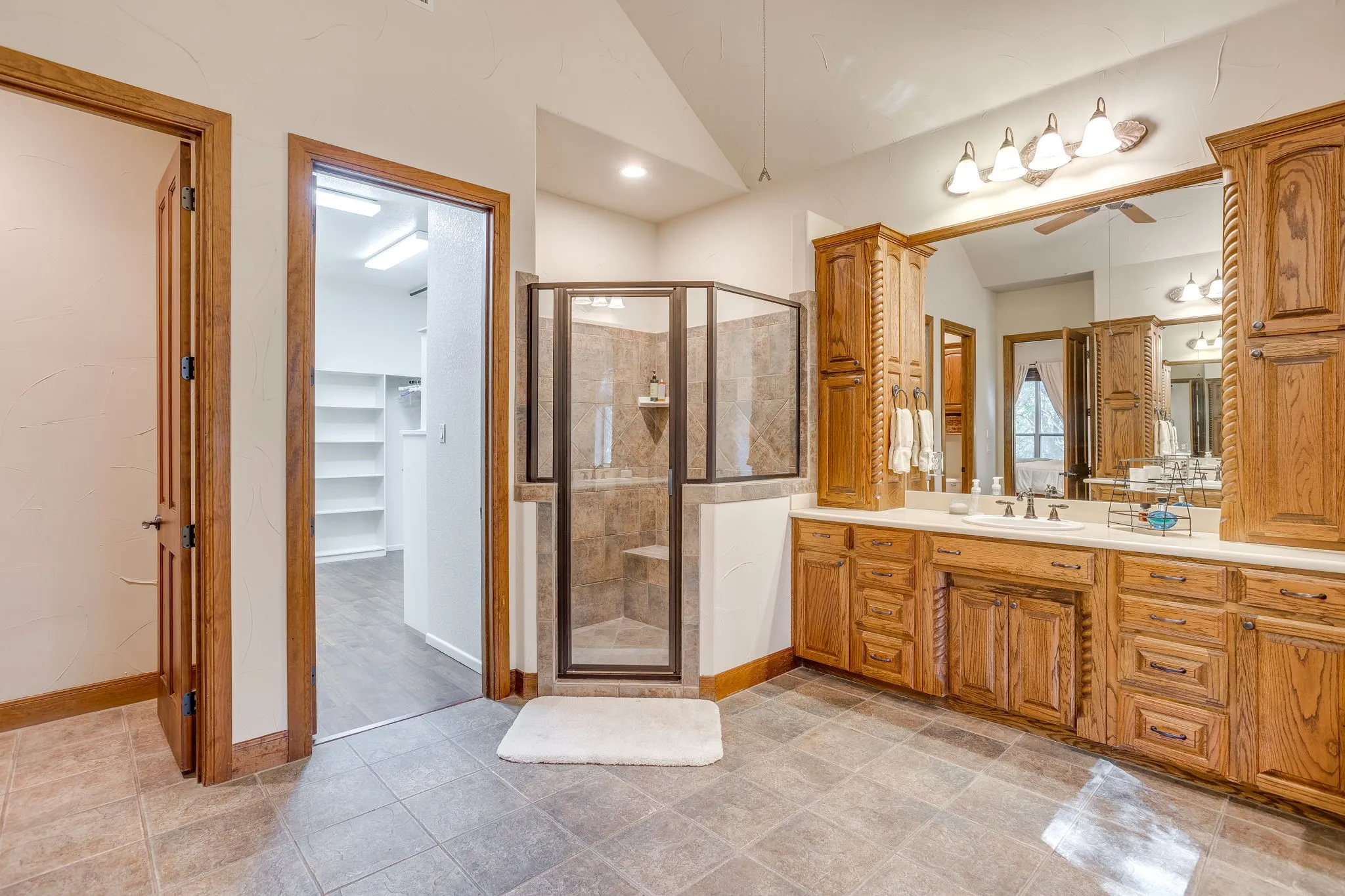Single Family Residence For Sale in Parker County , 392 Creek Bend Drive, Aledo, Texas 76008, 4 Bedroom, 4 Bathroom, 3 Garage spaces, 3,997 Sqft, built in 2002, mls#21368243, Real Estate Agent in Aledo, Homes For Sale in Parker county, Homes For Sale in Aledo, Realtor in Aledo Texas, Real Estate Brokerage Independent Realty Texas, Luminita Cordes Realtor