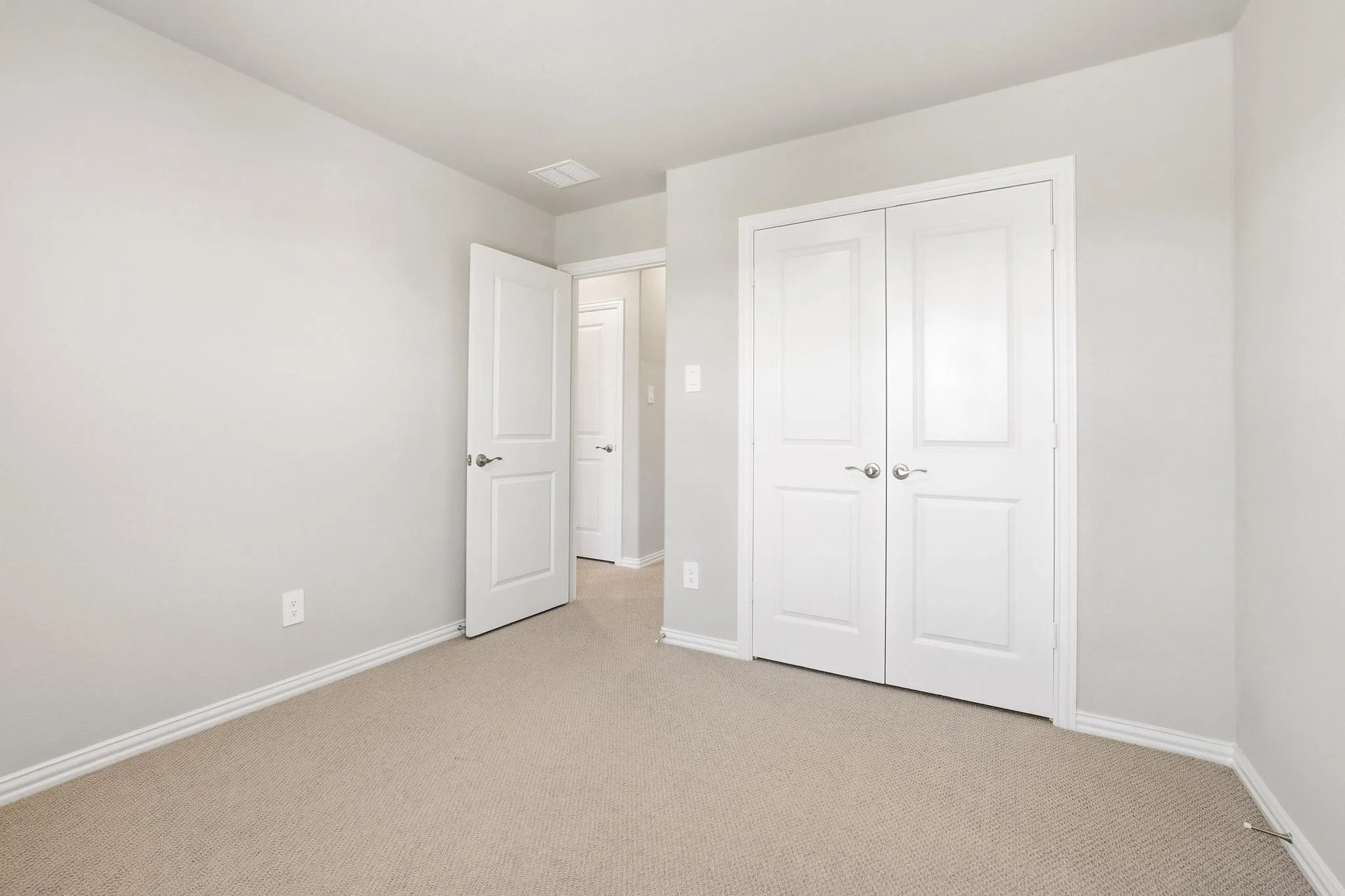 Single Family Residence For Rent in Grayson County , 2211 Gustavus Drive, Sherman, Texas 75092, 4 Bedroom, 3 Bathroom, 2 Garage spaces, 2,394 Sqft, built in 2024, mls#21371167, Real Estate Agent in Sherman, Homes For Rent in Grayson county, Homes For Rent in Sherman, Realtor in Sherman Texas, Real Estate Brokerage Independent Realty Texas, Luminita Cordes Realtor