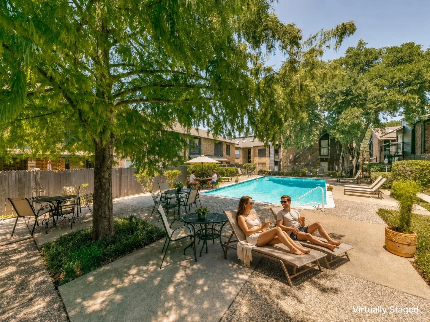 Condominium For Sale in Dallas County , 7525 Holly Hill Drive 10, Dallas, Texas 75231, 2 Bedroom, 2 Bathroom, Garage spaces, 1,069 Sqft, built in 1980, mls#21367869, Real Estate Agent in Dallas, Homes For Sale in Dallas county, Homes For Sale in Dallas, Realtor in Dallas Texas, Real Estate Brokerage Independent Realty Texas, Luminita Cordes Realtor