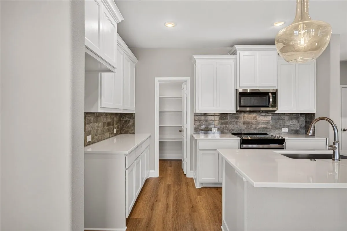 Single Family Residence For Sale in Wise County , 213 S Atwood Street, Boyd, Texas 76023, 3 Bedroom, 3 Bathroom, 2 Garage spaces, 2,205 Sqft, built in 2026, mls#21371218, Real Estate Agent in Boyd, Homes For Sale in Wise county, Homes For Sale in Boyd, Realtor in Boyd Texas, Real Estate Brokerage Independent Realty Texas, Luminita Cordes Realtor