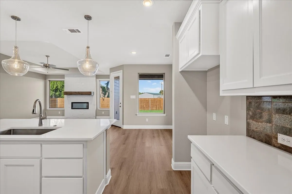 Single Family Residence For Sale in Wise County , 213 S Atwood Street, Boyd, Texas 76023, 3 Bedroom, 3 Bathroom, 2 Garage spaces, 2,205 Sqft, built in 2026, mls#21371218, Real Estate Agent in Boyd, Homes For Sale in Wise county, Homes For Sale in Boyd, Realtor in Boyd Texas, Real Estate Brokerage Independent Realty Texas, Luminita Cordes Realtor