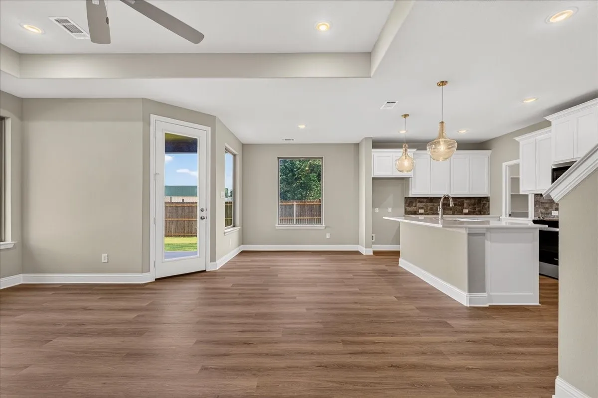 Single Family Residence For Sale in Wise County , 213 S Atwood Street, Boyd, Texas 76023, 3 Bedroom, 3 Bathroom, 2 Garage spaces, 2,205 Sqft, built in 2026, mls#21371218, Real Estate Agent in Boyd, Homes For Sale in Wise county, Homes For Sale in Boyd, Realtor in Boyd Texas, Real Estate Brokerage Independent Realty Texas, Luminita Cordes Realtor