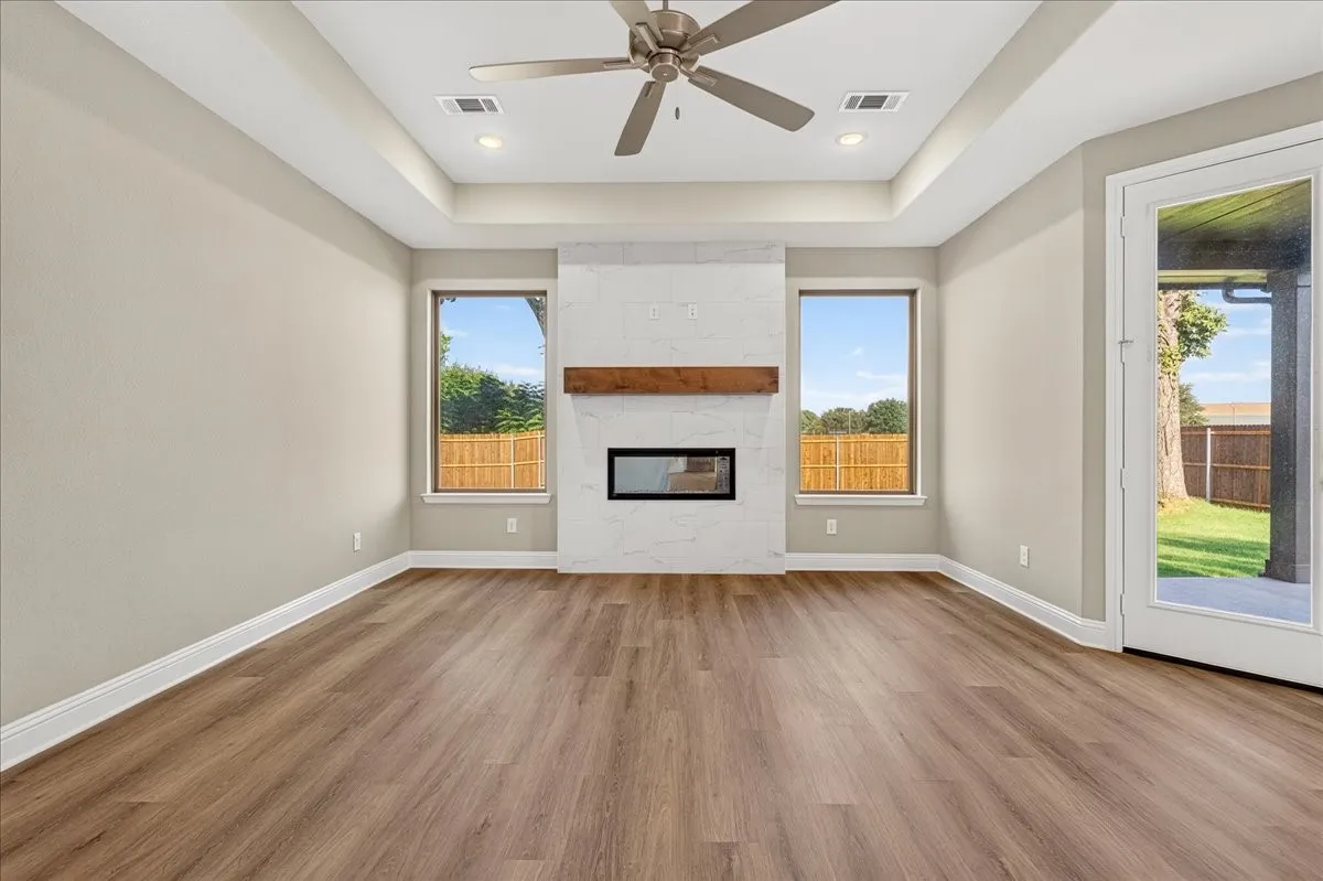 Single Family Residence For Sale in Wise County , 213 S Atwood Street, Boyd, Texas 76023, 3 Bedroom, 3 Bathroom, 2 Garage spaces, 2,205 Sqft, built in 2026, mls#21371218, Real Estate Agent in Boyd, Homes For Sale in Wise county, Homes For Sale in Boyd, Realtor in Boyd Texas, Real Estate Brokerage Independent Realty Texas, Luminita Cordes Realtor
