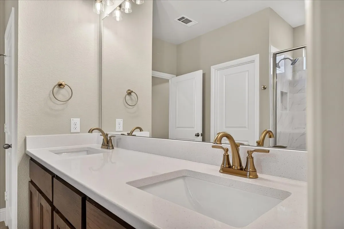 Single Family Residence For Sale in Wise County , 213 S Atwood Street, Boyd, Texas 76023, 3 Bedroom, 3 Bathroom, 2 Garage spaces, 2,205 Sqft, built in 2026, mls#21371218, Real Estate Agent in Boyd, Homes For Sale in Wise county, Homes For Sale in Boyd, Realtor in Boyd Texas, Real Estate Brokerage Independent Realty Texas, Luminita Cordes Realtor