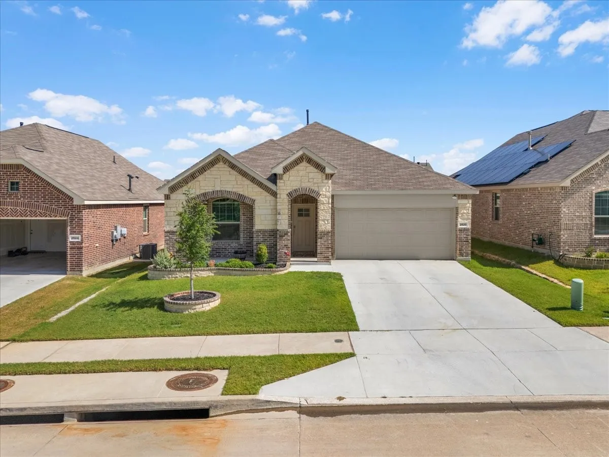 Single Family Residence For Rent in Tarrant County , 2520 Goodrich Road, Fort Worth, Texas 76179, 4 Bedroom, 2 Bathroom, 2 Garage spaces, 1,970 Sqft, built in 2023, mls#21371233, Real Estate Agent in Fort Worth, Homes For Rent in Tarrant county, Homes For Rent in Fort Worth, Realtor in Fort Worth Texas, Real Estate Brokerage Independent Realty Texas, Luminita Cordes Realtor