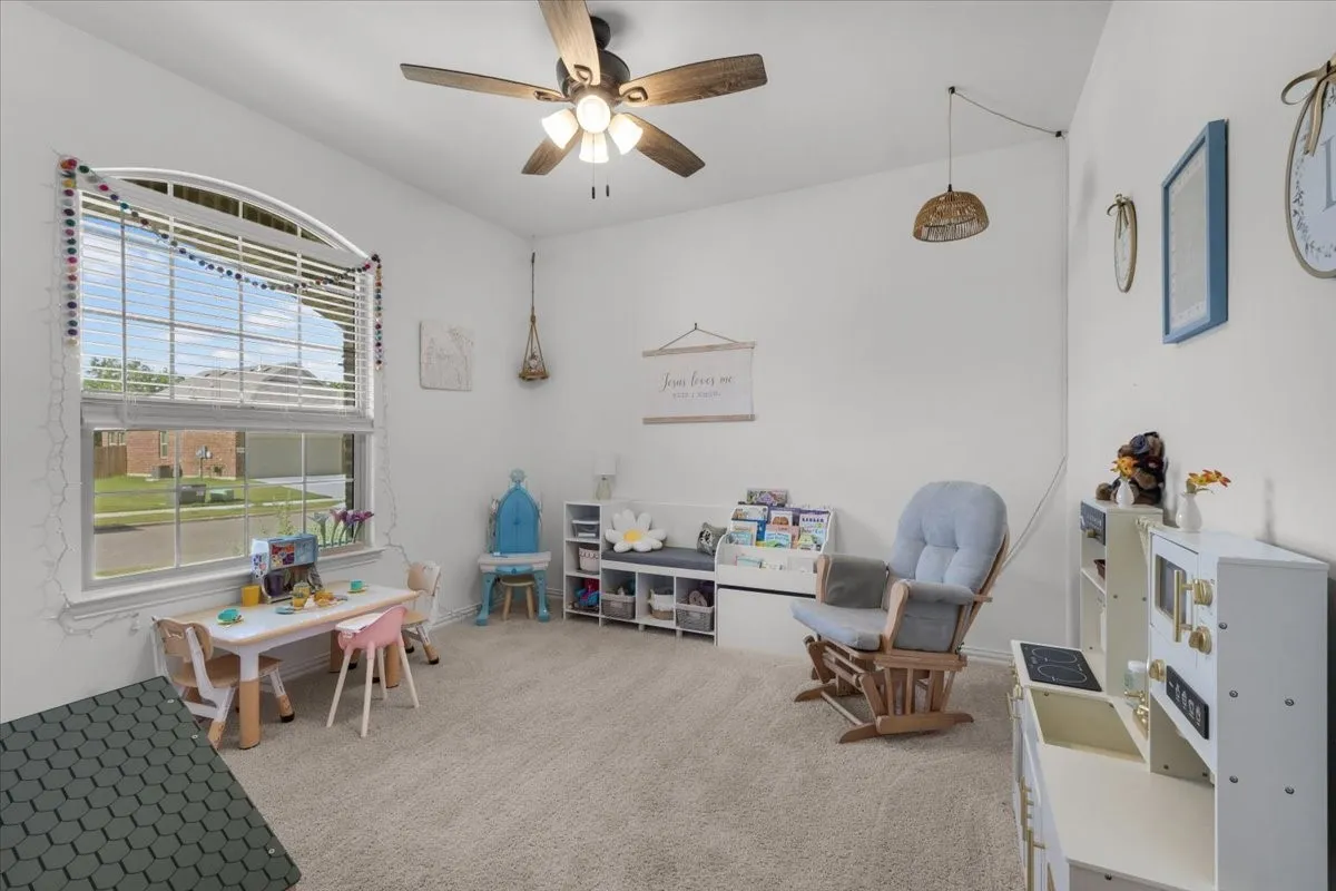 Single Family Residence For Rent in Tarrant County , 2520 Goodrich Road, Fort Worth, Texas 76179, 4 Bedroom, 2 Bathroom, 2 Garage spaces, 1,970 Sqft, built in 2023, mls#21371233, Real Estate Agent in Fort Worth, Homes For Rent in Tarrant county, Homes For Rent in Fort Worth, Realtor in Fort Worth Texas, Real Estate Brokerage Independent Realty Texas, Luminita Cordes Realtor