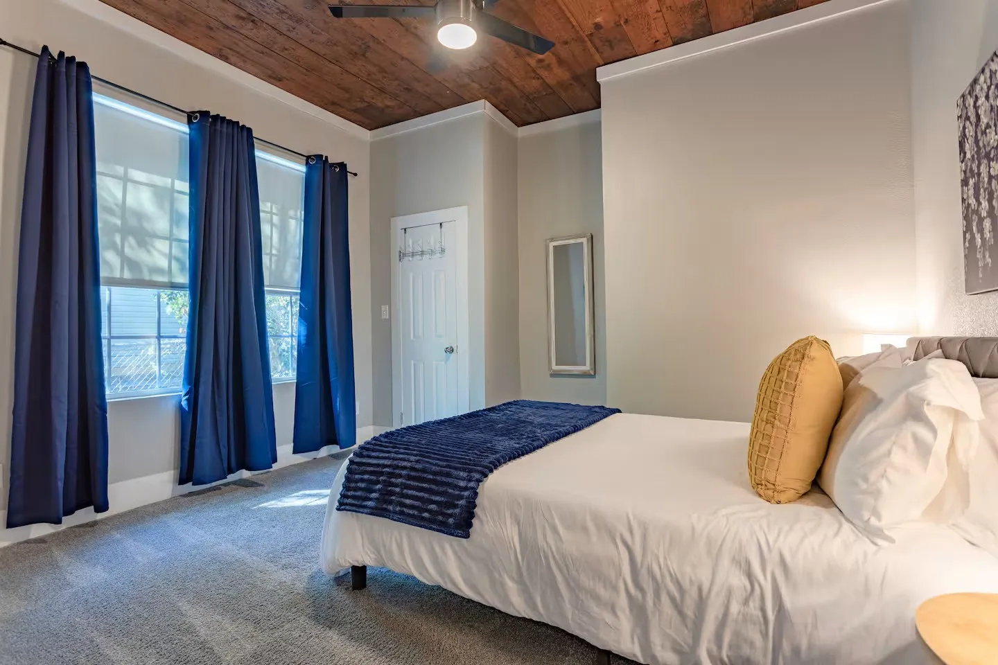 Single Family Residence For Sale in Mc Lennan County , 2024 Edna Avenue, Waco, Texas 76708, 3 Bedroom, 2 Bathroom, Garage spaces, 1,372 Sqft, built in 1923, mls#21371252, Real Estate Agent in Waco, Homes For Sale in Mc Lennan county, Homes For Sale in Waco, Realtor in Waco Texas, Real Estate Brokerage Independent Realty Texas, Luminita Cordes Realtor