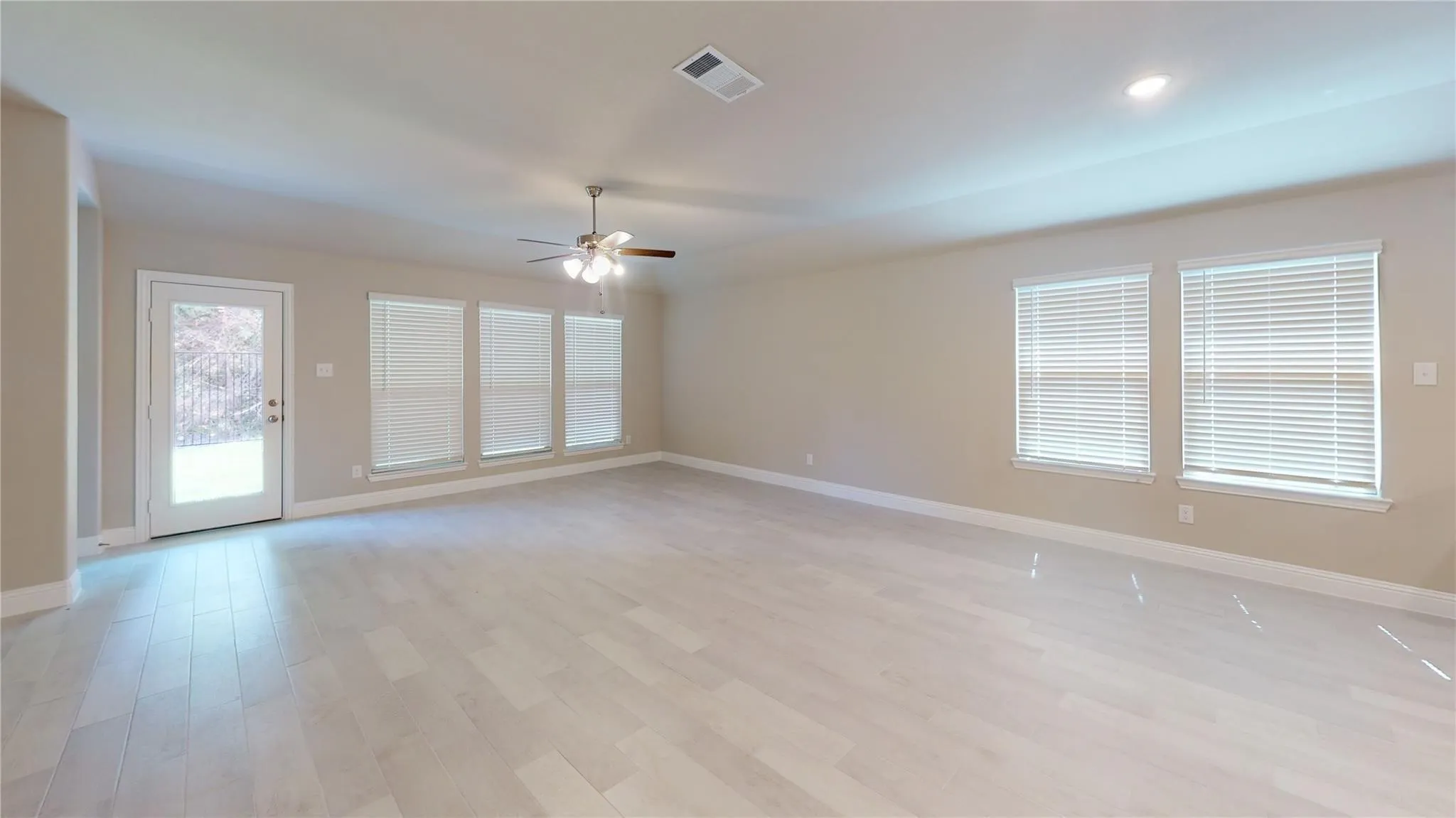 Single Family Residence For Rent in Collin County , 1420 Elizabeth Street, Anna, Texas 75409, 4 Bedroom, 2 Bathroom, 2 Garage spaces, 2,178 Sqft, built in 2021, mls#21365160, Real Estate Agent in Anna, Homes For Rent in Collin county, Homes For Rent in Anna, Realtor in Anna Texas, Real Estate Brokerage Independent Realty Texas, Luminita Cordes Realtor