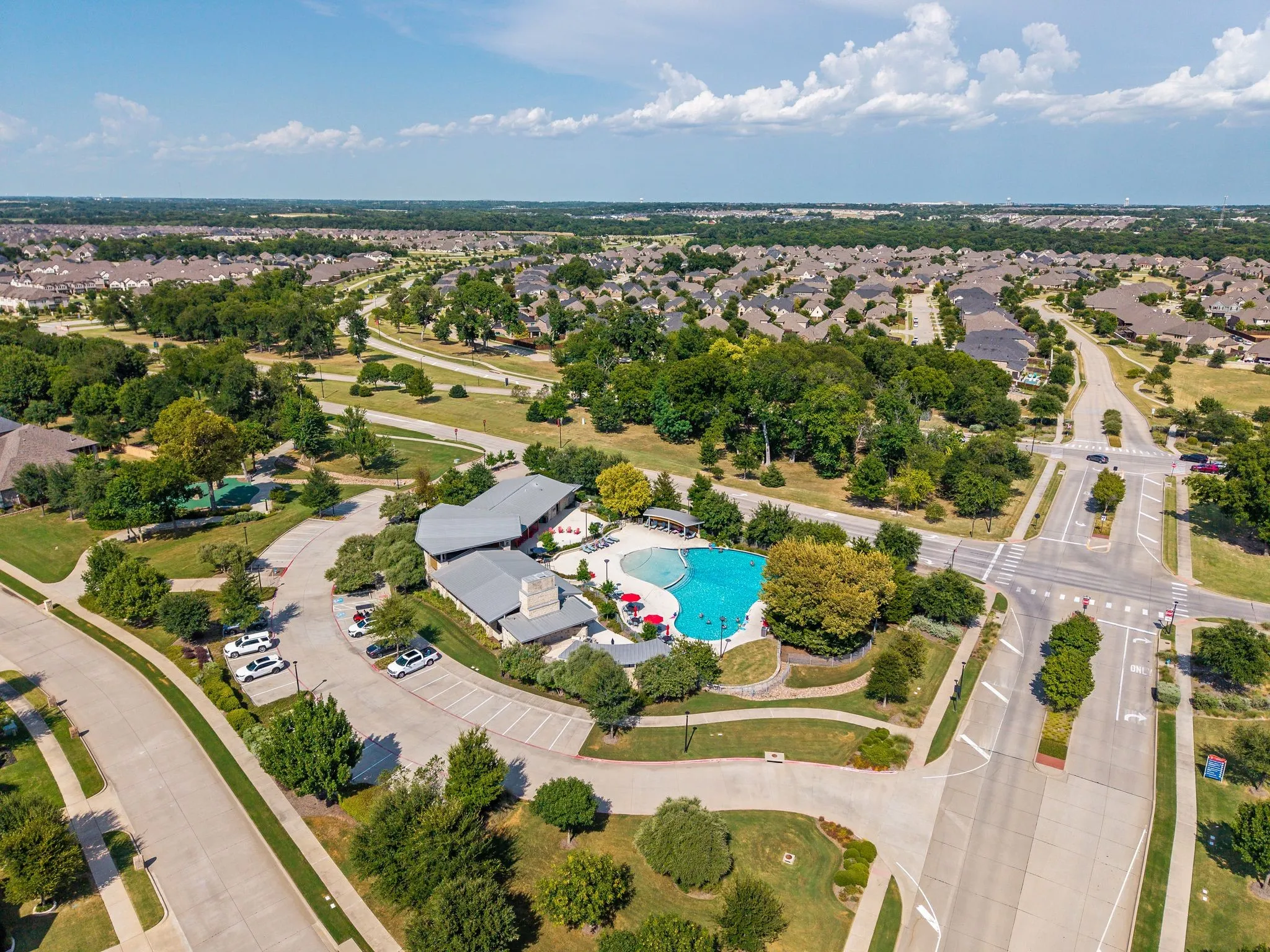 Townhouse For Sale in Collin County , 8117 Legacy Oak Drive, Mc Kinney, Texas 75071, 3 Bedroom, 3 Bathroom, 2 Garage spaces, 1,879 Sqft, built in 2024, mls#21357132, Real Estate Agent in Mc Kinney, Homes For Sale in Collin county, Homes For Sale in Mc Kinney, Realtor in Mc Kinney Texas, Real Estate Brokerage Independent Realty Texas, Luminita Cordes Realtor