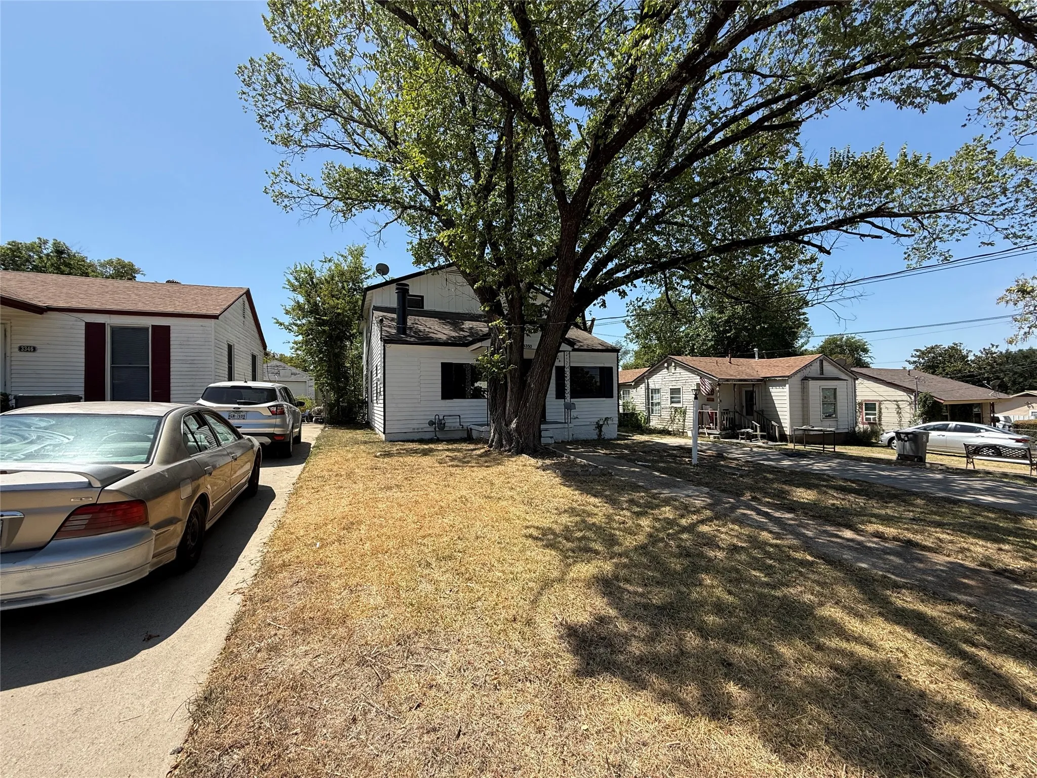 Single Family Residence For Rent in Dallas County , 3350 Grafton Avenue, Dallas, Texas 75211, 4 Bedroom, 3 Bathroom, Garage spaces, 1,904 Sqft, built in 1949, mls#21371276, Real Estate Agent in Dallas, Homes For Rent in Dallas county, Homes For Rent in Dallas, Realtor in Dallas Texas, Real Estate Brokerage Independent Realty Texas, Luminita Cordes Realtor