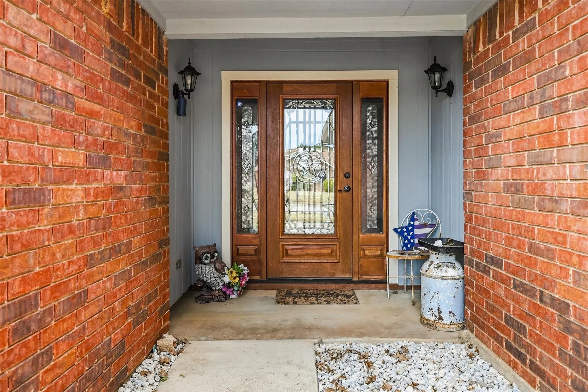 Single Family Residence For Sale in Denton County , 2714 Skyview Drive, Corinth, Texas 76210, 3 Bedroom, 2 Bathroom, 2 Garage spaces, 1,515 Sqft, built in 1986, mls#21370526, Real Estate Agent in Corinth, Homes For Sale in Denton county, Homes For Sale in Corinth, Realtor in Corinth Texas, Real Estate Brokerage Independent Realty Texas, Luminita Cordes Realtor