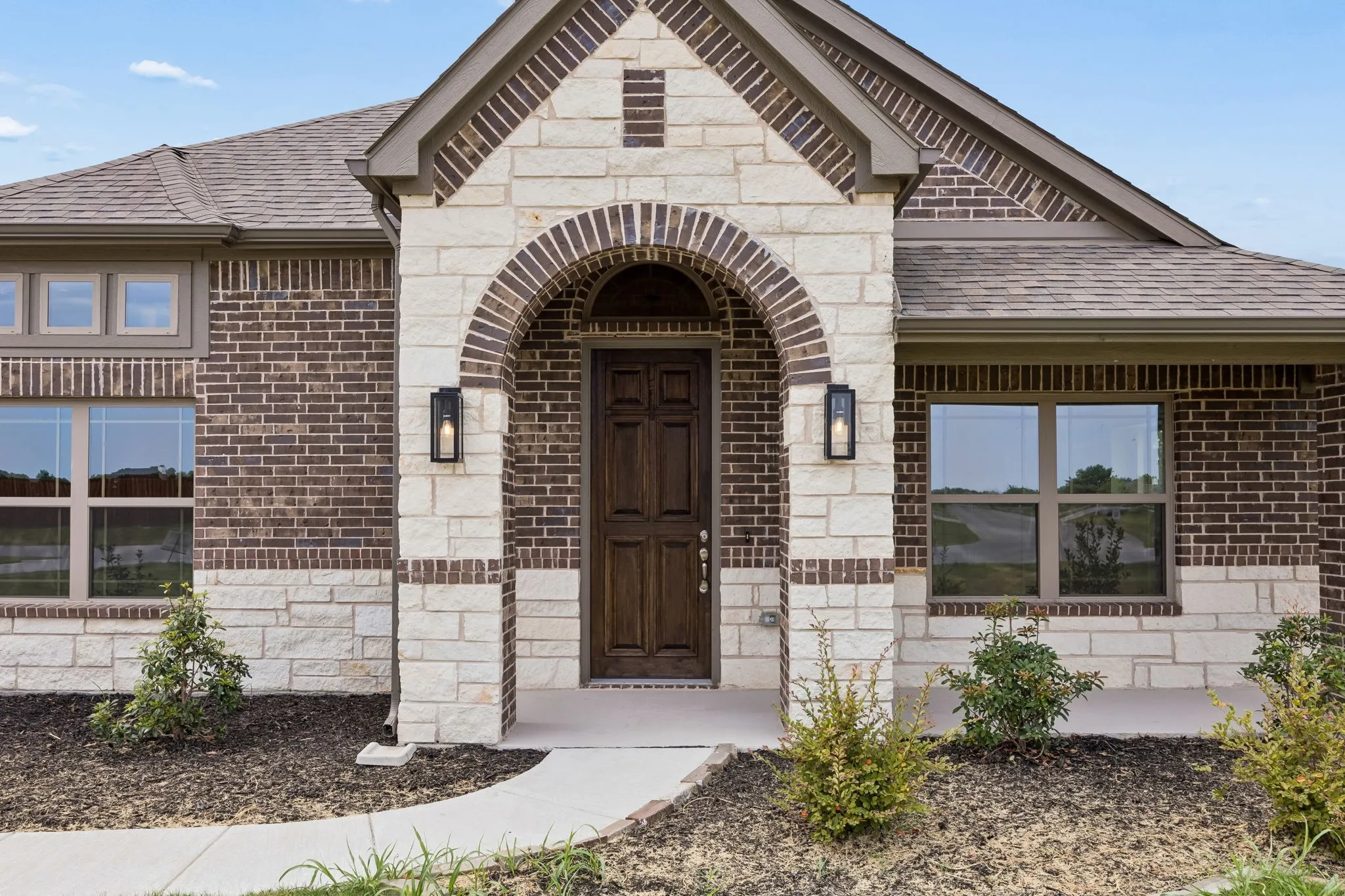 Single Family Residence For Sale in Collin County , 705 Windward Court, Lowry Crossing, Texas 75069, 3 Bedroom, 3 Bathroom, 2 Garage spaces, 2,141 Sqft, built in 2025, mls#21367678, Real Estate Agent in Lowry Crossing, Homes For Sale in Collin county, Homes For Sale in Lowry Crossing, Realtor in Lowry Crossing Texas, Real Estate Brokerage Independent Realty Texas, Luminita Cordes Realtor