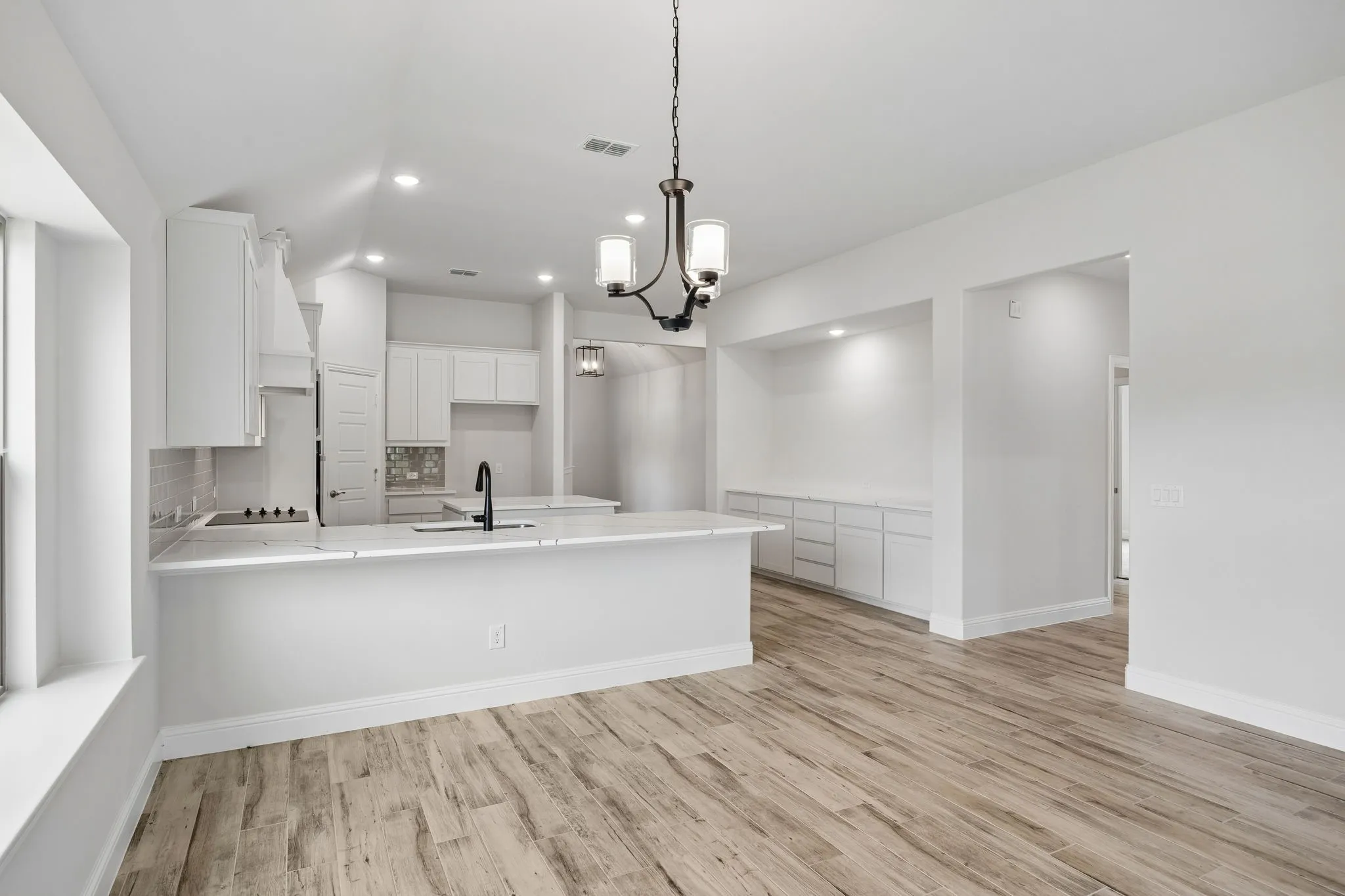 Single Family Residence For Sale in Collin County , 705 Windward Court, Lowry Crossing, Texas 75069, 3 Bedroom, 2 Bathroom, 2 Garage spaces, 2,141 Sqft, built in 2025, mls#21367678, Real Estate Agent in Lowry Crossing, Homes For Sale in Collin county, Homes For Sale in Lowry Crossing, Realtor in Lowry Crossing Texas, Real Estate Brokerage Independent Realty Texas, Luminita Cordes Realtor