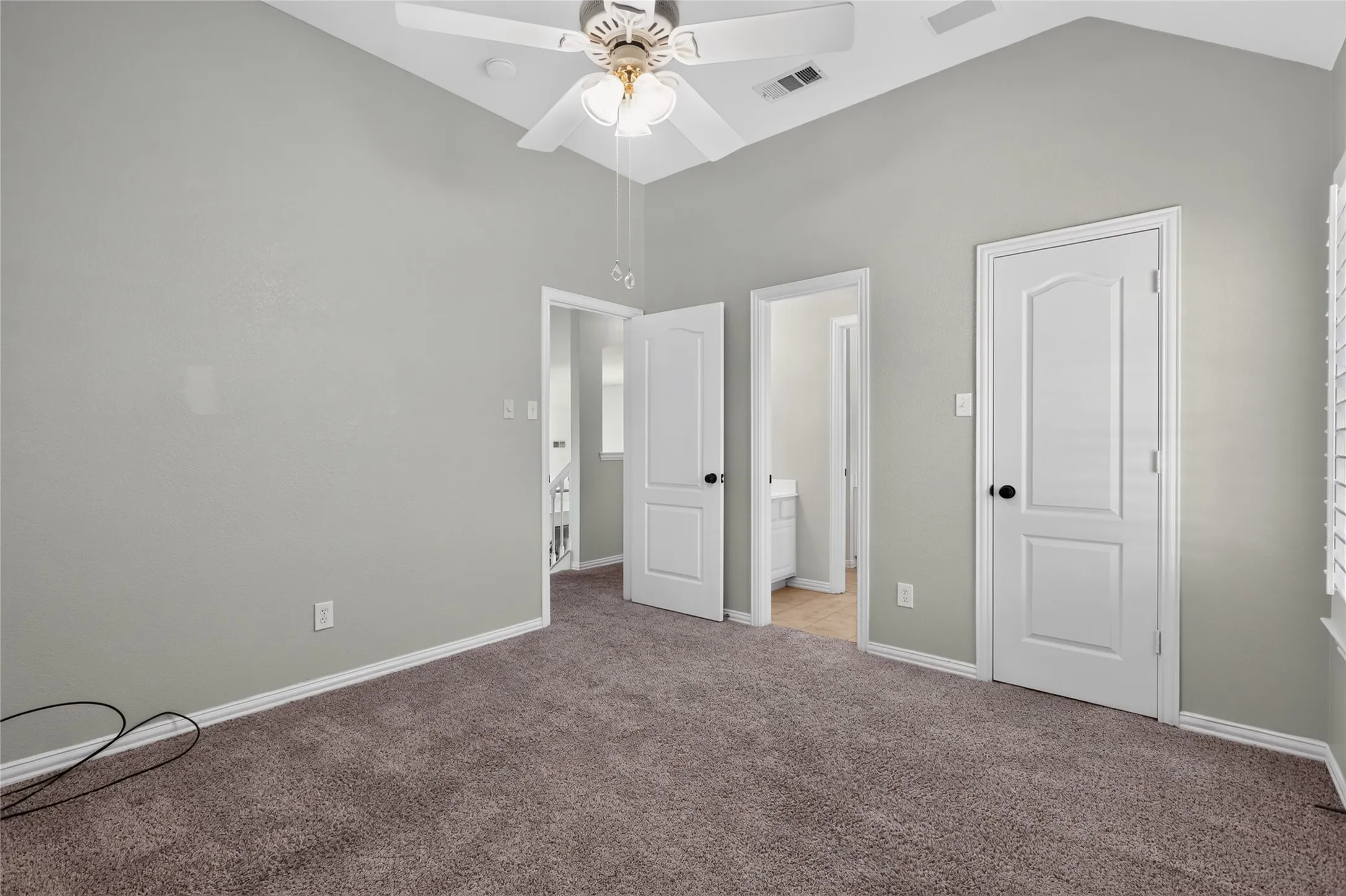 Single Family Residence For Sale in Collin County , 108 Windsor Drive, Murphy, Texas 75094, 4 Bedroom, 3 Bathroom, 2 Garage spaces, 3,103 Sqft, built in 1999, mls#21370519, Real Estate Agent in Murphy, Homes For Sale in Collin county, Homes For Sale in Murphy, Realtor in Murphy Texas, Real Estate Brokerage Independent Realty Texas, Luminita Cordes Realtor