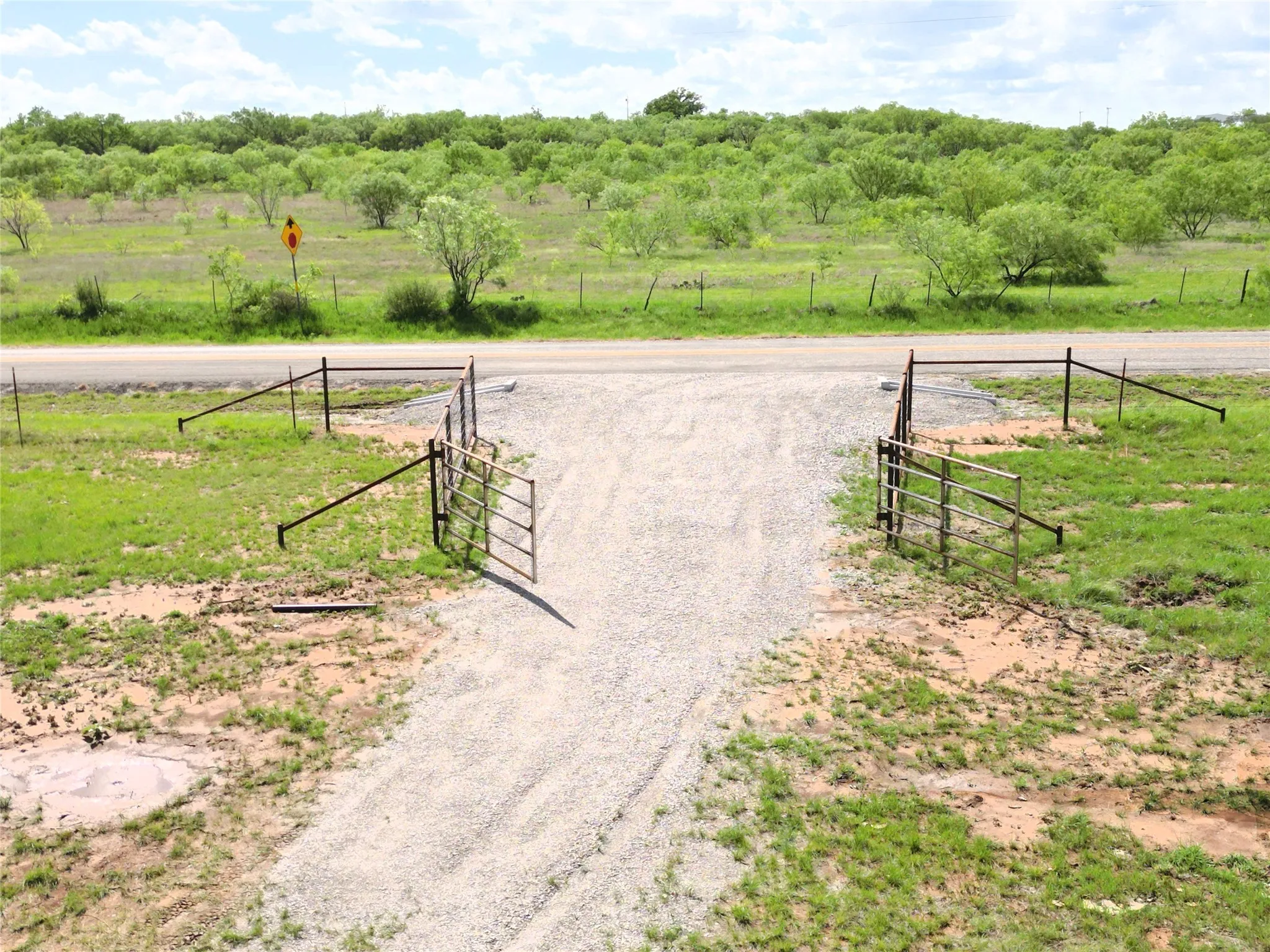 Ranch For Sale in Eastland County , Tract 1 FM 2526 & 569, Cisco, Texas 76437, 0, 0, Garage spaces, 0 Sqft, built in 0, mls#21371183, Real Estate Agent in Cisco, Homes For Sale in Eastland county, Homes For Sale in Cisco, Realtor in Cisco Texas, Real Estate Brokerage Independent Realty Texas, Luminita Cordes Realtor