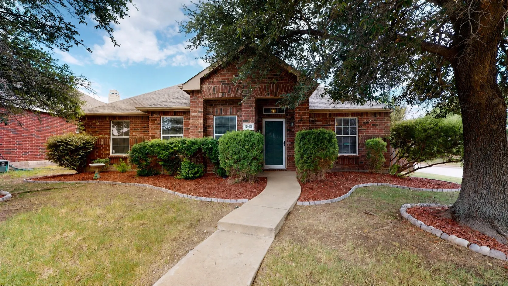 Single Family Residence For Sale in Collin County , 1545 Outerbridge Drive, Allen, Texas 75002, 3 Bedroom, 2 Bathroom, 2 Garage spaces, 1,741 Sqft, built in 2003, mls#21369436, Real Estate Agent in Allen, Homes For Sale in Collin county, Homes For Sale in Allen, Realtor in Allen Texas, Real Estate Brokerage Independent Realty Texas, Luminita Cordes Realtor