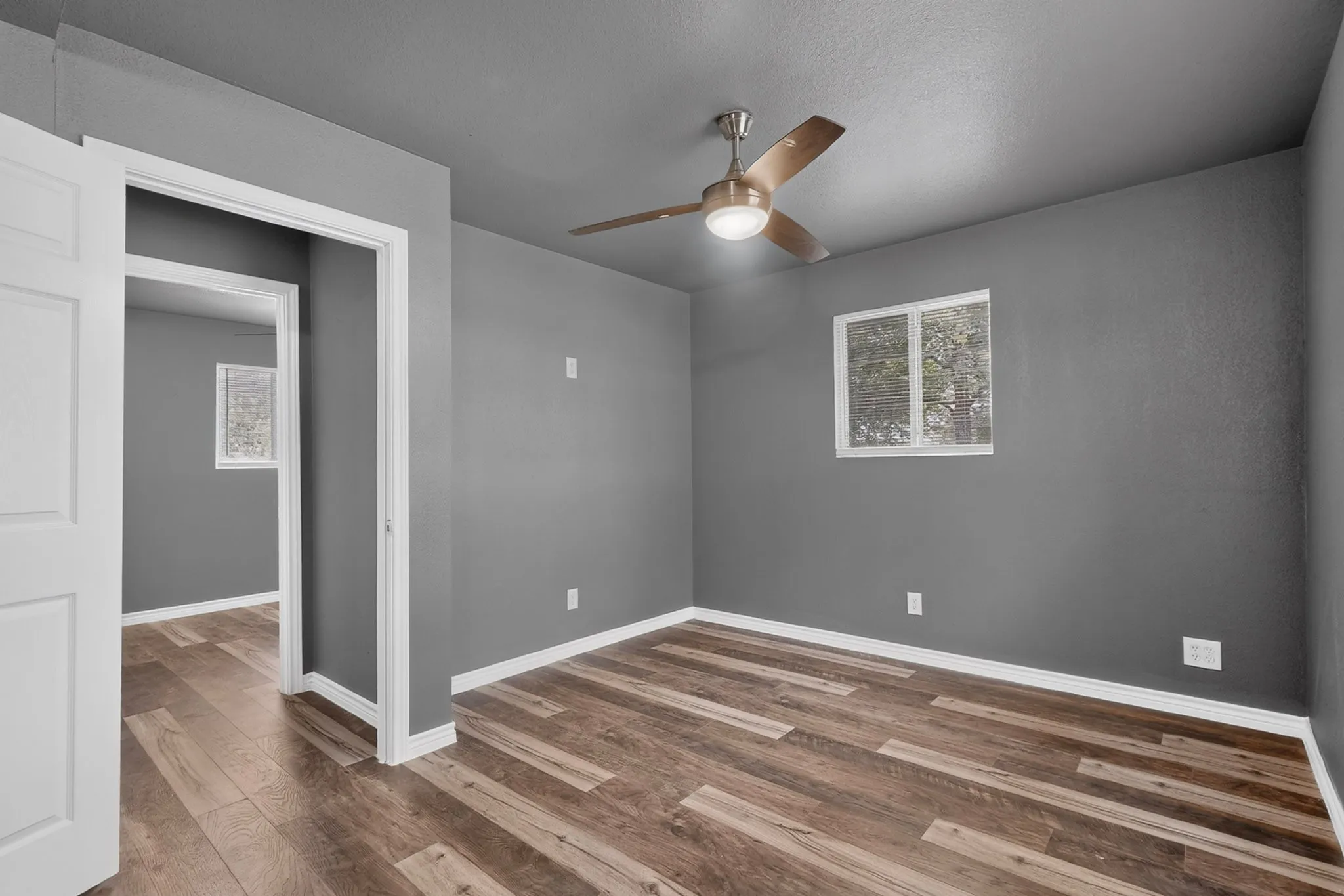 Single Family Residence For Sale in Hunt County , 6138 W Interstate 30, Royse City, Texas 75189, 2 Bedroom, 1 Bathroom, 2 Garage spaces, 792 Sqft, built in 1978, mls#21369192, Real Estate Agent in Royse City, Homes For Sale in Hunt county, Homes For Sale in Royse City, Realtor in Royse City Texas, Real Estate Brokerage Independent Realty Texas, Luminita Cordes Realtor