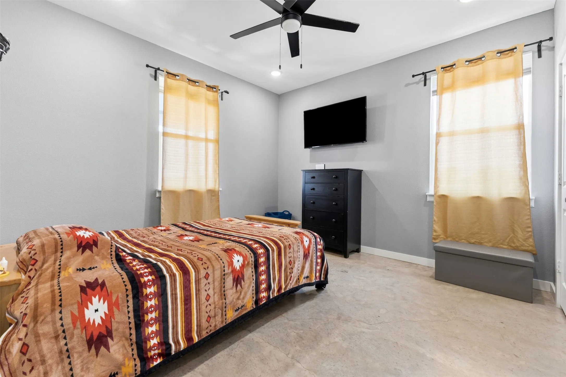 Single Family Residence For Sale in Ellis County , 770 Section House Road, Ennis, Texas 75119, 4 Bedroom, 3 Bathroom, Garage spaces, 1,845 Sqft, built in 2024, mls#21370667, Real Estate Agent in Ennis, Homes For Sale in Ellis county, Homes For Sale in Ennis, Realtor in Ennis Texas, Real Estate Brokerage Independent Realty Texas, Luminita Cordes Realtor