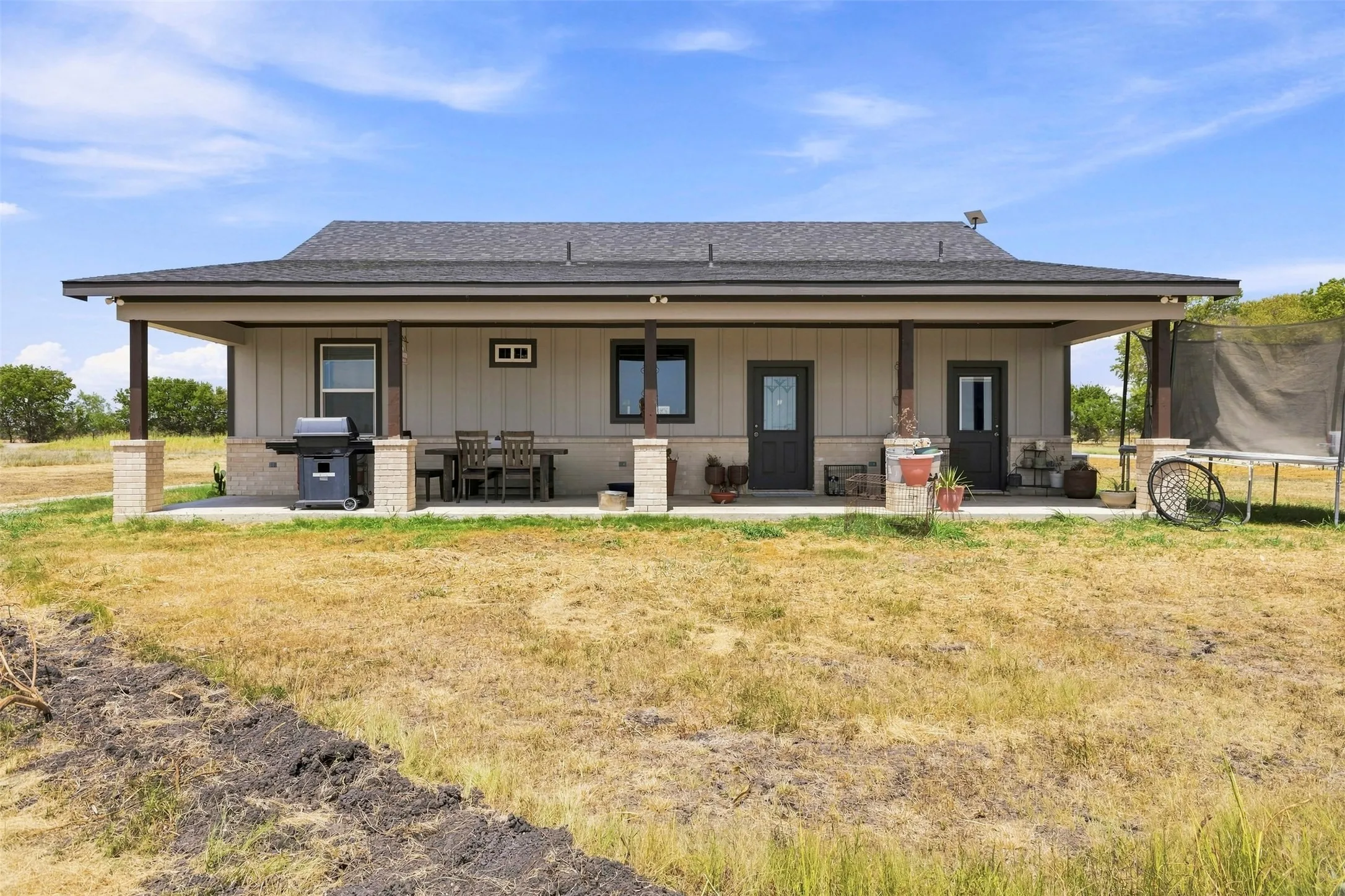 Single Family Residence For Sale in Ellis County , 770 Section House Road, Ennis, Texas 75119, 4 Bedroom, 3 Bathroom, Garage spaces, 1,845 Sqft, built in 2024, mls#21370667, Real Estate Agent in Ennis, Homes For Sale in Ellis county, Homes For Sale in Ennis, Realtor in Ennis Texas, Real Estate Brokerage Independent Realty Texas, Luminita Cordes Realtor