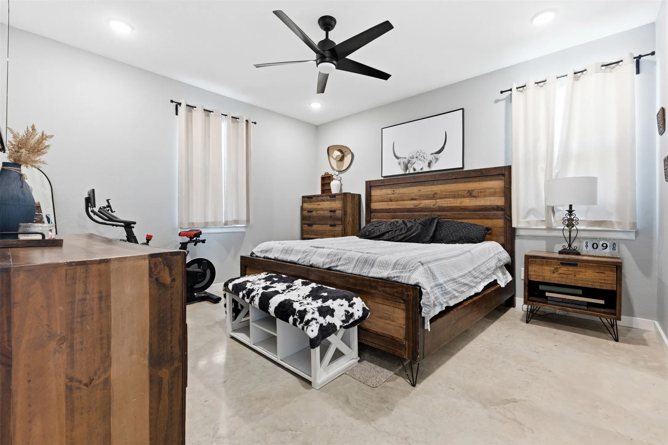 Single Family Residence For Sale in Ellis County , 770 Section House Road, Ennis, Texas 75119, 4 Bedroom, 3 Bathroom, Garage spaces, 1,845 Sqft, built in 2024, mls#21370667, Real Estate Agent in Ennis, Homes For Sale in Ellis county, Homes For Sale in Ennis, Realtor in Ennis Texas, Real Estate Brokerage Independent Realty Texas, Luminita Cordes Realtor