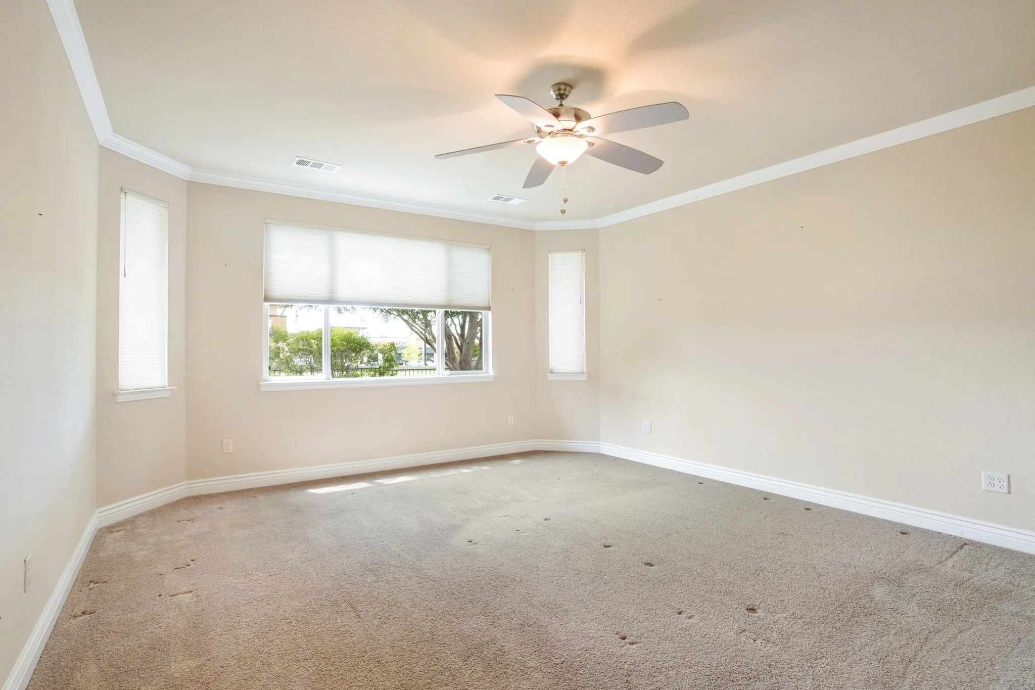 Single Family Residence For Sale in Denton County , 10224 Lindenwood Trail, Denton, Texas 76207, 3 Bedroom, 3 Bathroom, 3 Garage spaces, 1,883 Sqft, built in 2017, mls#21369751, Real Estate Agent in Denton, Homes For Sale in Denton county, Homes For Sale in Denton, Realtor in Denton Texas, Real Estate Brokerage Independent Realty Texas, Luminita Cordes Realtor