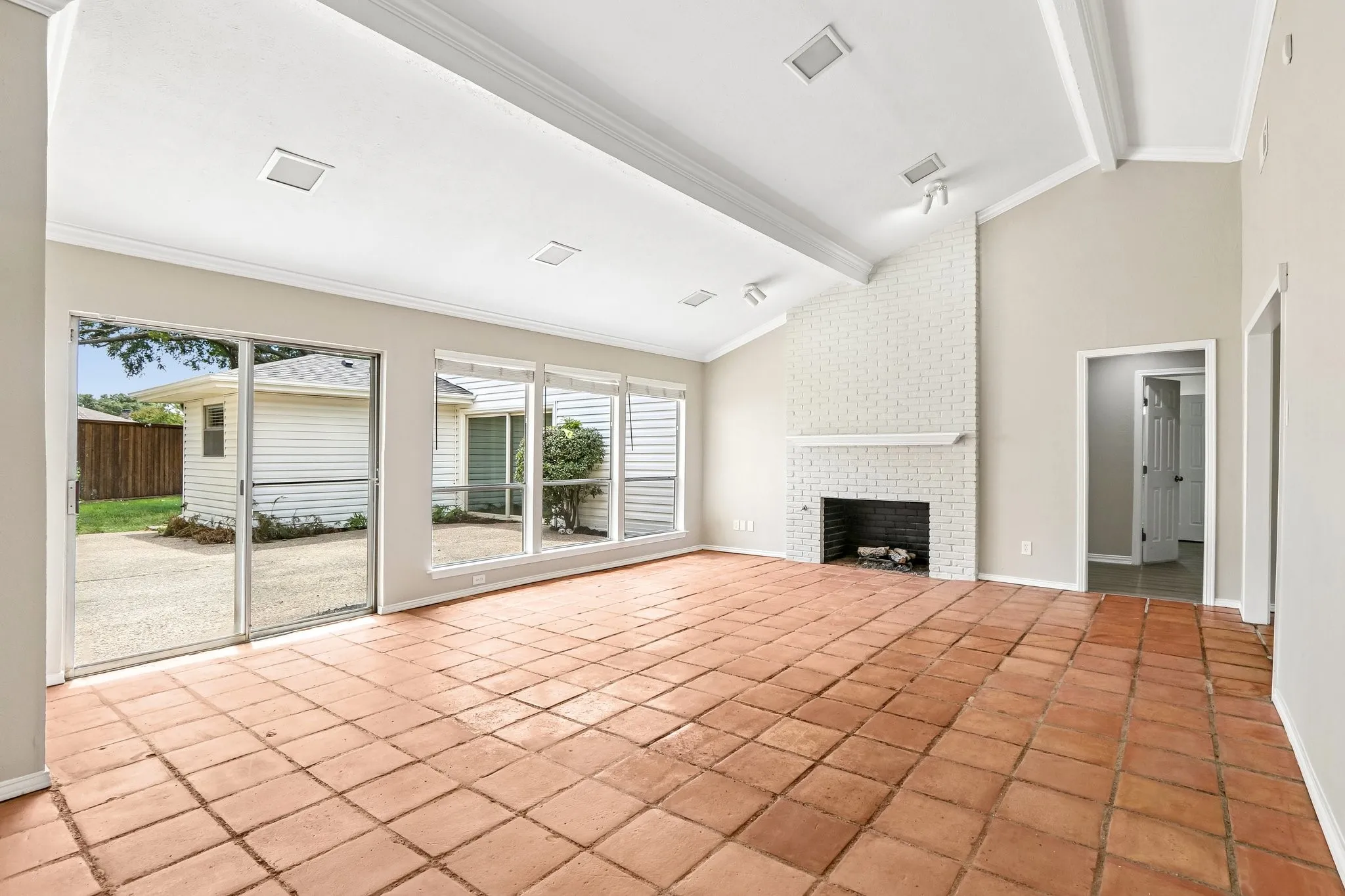 Single Family Residence For Sale in Collin County , 2840 Meadowbrook Drive, Plano, Texas 75075, 4 Bedroom, 3 Bathroom, 2 Garage spaces, 2,943 Sqft, built in 1974, mls#21368890, Real Estate Agent in Plano, Homes For Sale in Collin county, Homes For Sale in Plano, Realtor in Plano Texas, Real Estate Brokerage Independent Realty Texas, Luminita Cordes Realtor