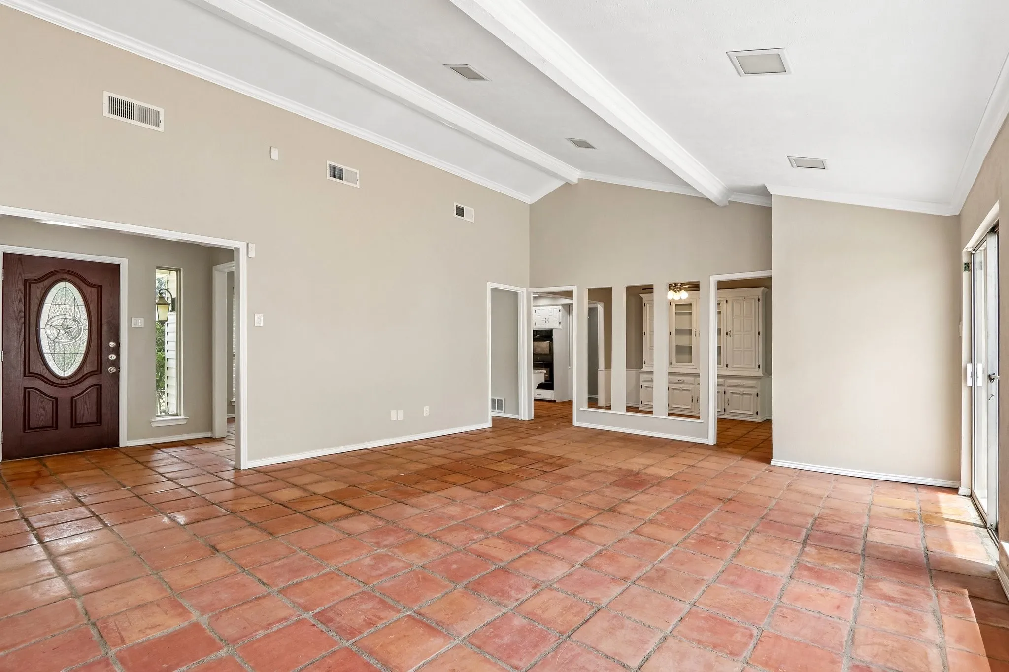Single Family Residence For Sale in Collin County , 2840 Meadowbrook Drive, Plano, Texas 75075, 4 Bedroom, 3 Bathroom, 2 Garage spaces, 2,943 Sqft, built in 1974, mls#21368890, Real Estate Agent in Plano, Homes For Sale in Collin county, Homes For Sale in Plano, Realtor in Plano Texas, Real Estate Brokerage Independent Realty Texas, Luminita Cordes Realtor