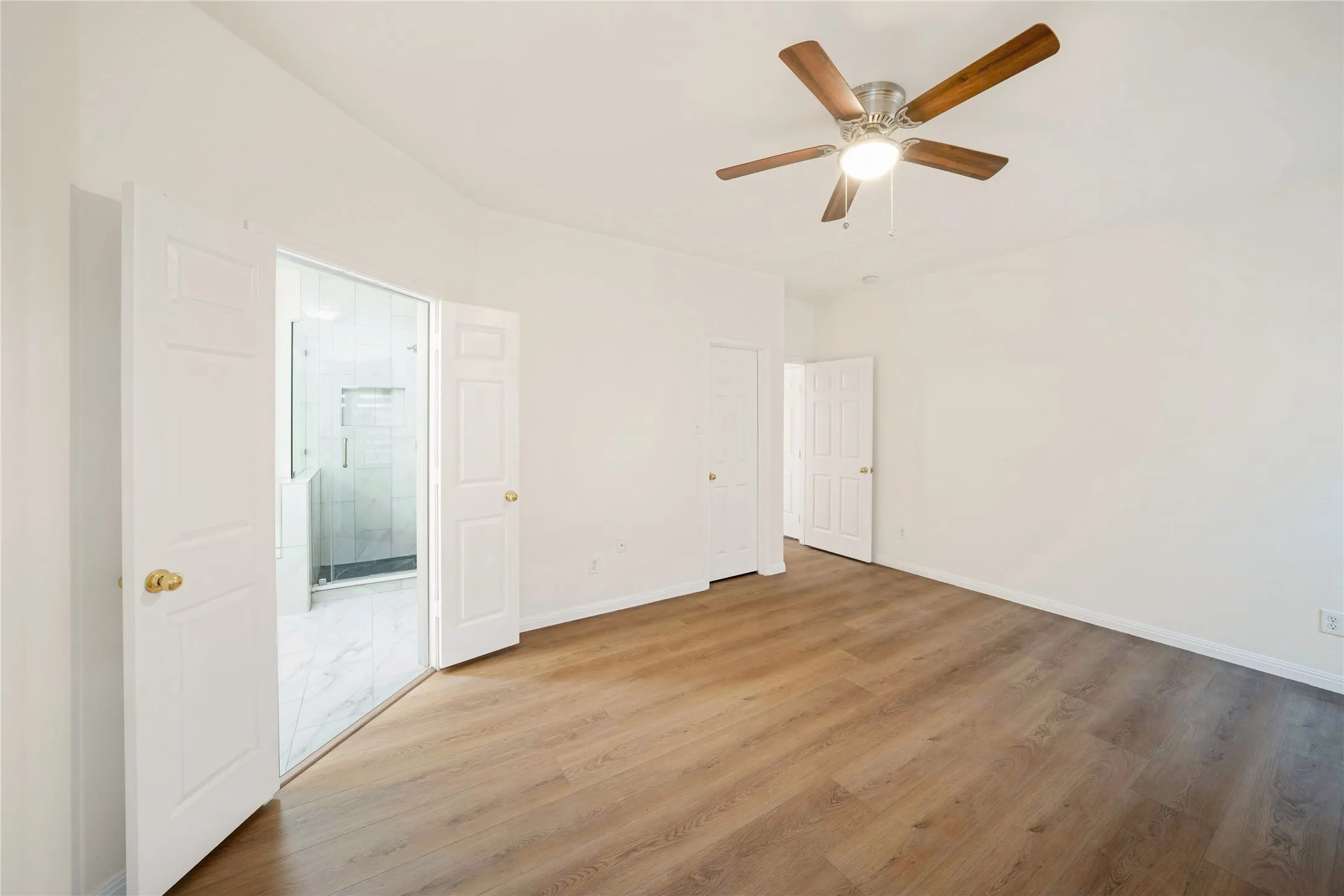 Single Family Residence For Rent in Collin County , 2509 N Brook Drive, Mc Kinney, Texas 75072, 3 Bedroom, 2 Bathroom, 2 Garage spaces, 1,594 Sqft, built in 2001, mls#21370686, Real Estate Agent in Mc Kinney, Homes For Rent in Collin county, Homes For Rent in Mc Kinney, Realtor in Mc Kinney Texas, Real Estate Brokerage Independent Realty Texas, Luminita Cordes Realtor