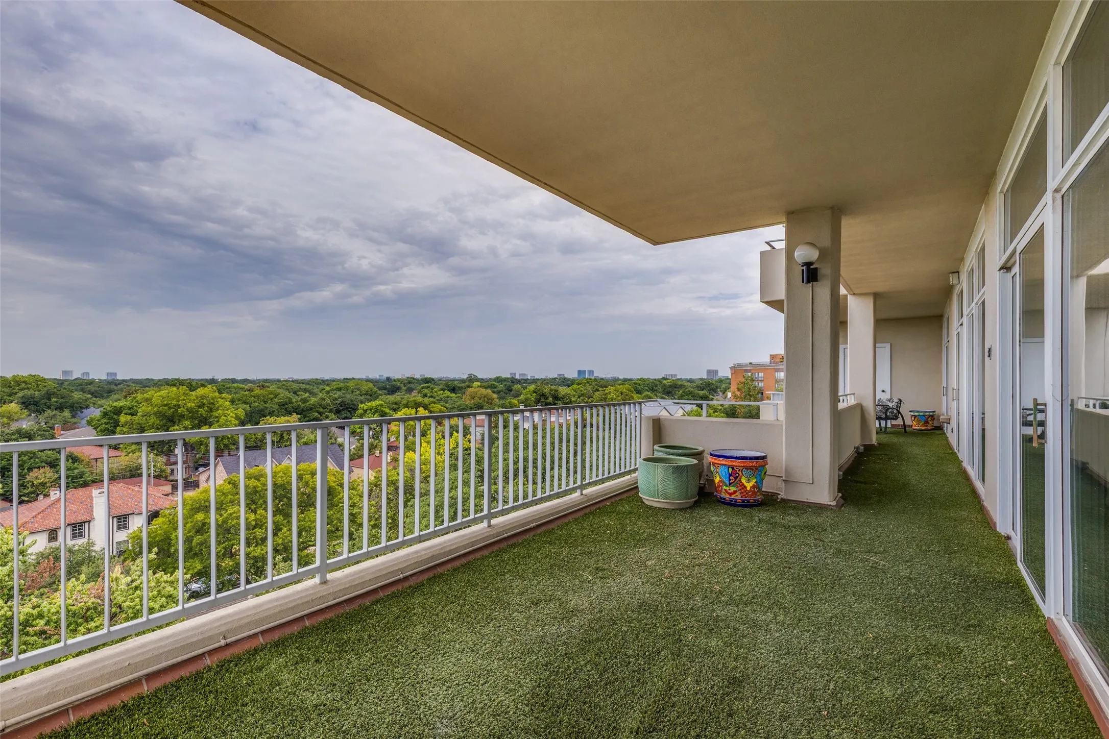 Living room boasts amaizng views off balcony