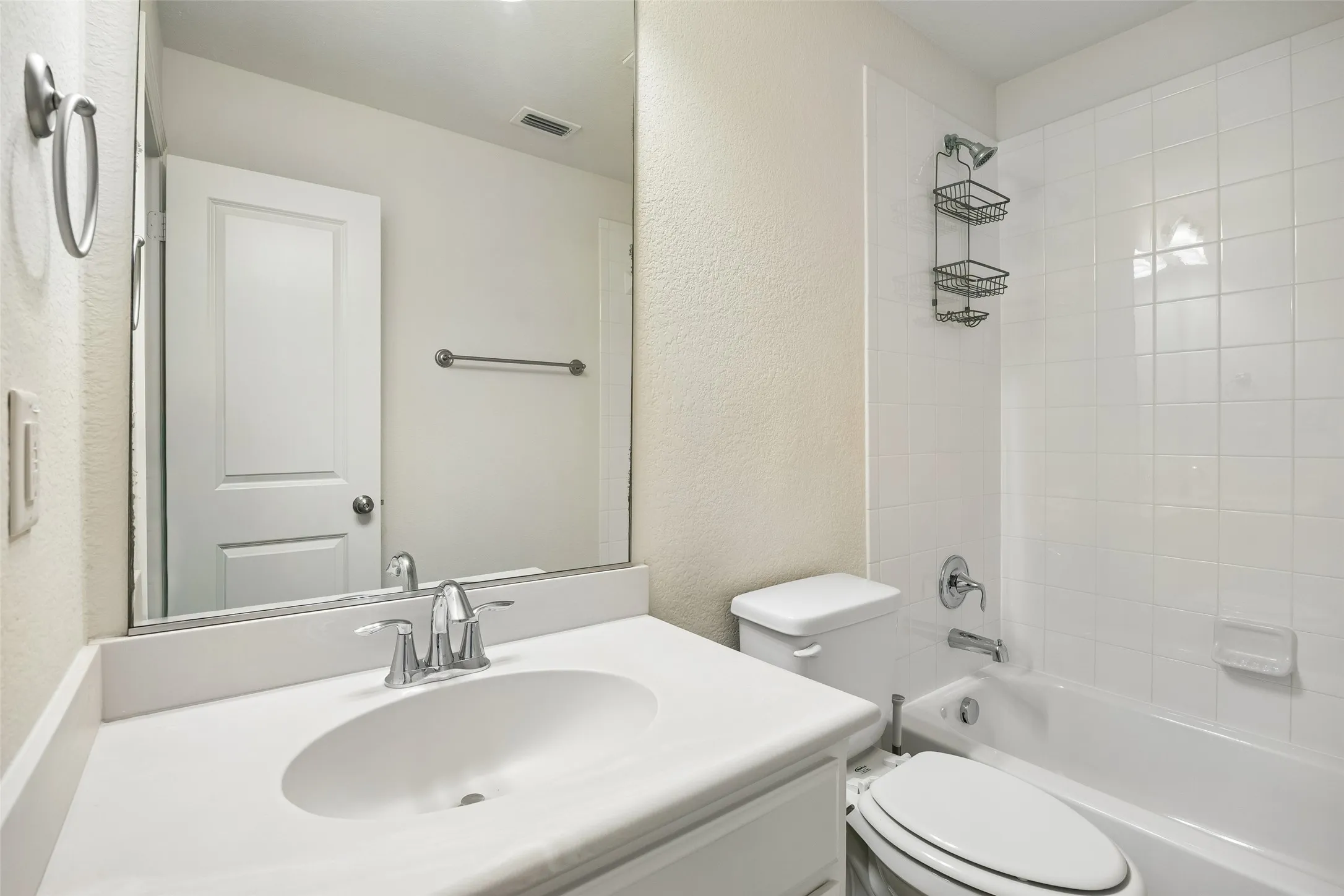 Single Family Residence For Sale in Dallas County , 779 Cameron Court, Coppell, Texas 75019, 3 Bedroom, 4 Bathroom, 2 Garage spaces, 2,496 Sqft, built in 2014, mls#21367312, Real Estate Agent in Coppell, Homes For Sale in Dallas county, Homes For Sale in Coppell, Realtor in Coppell Texas, Real Estate Brokerage Independent Realty Texas, Luminita Cordes Realtor