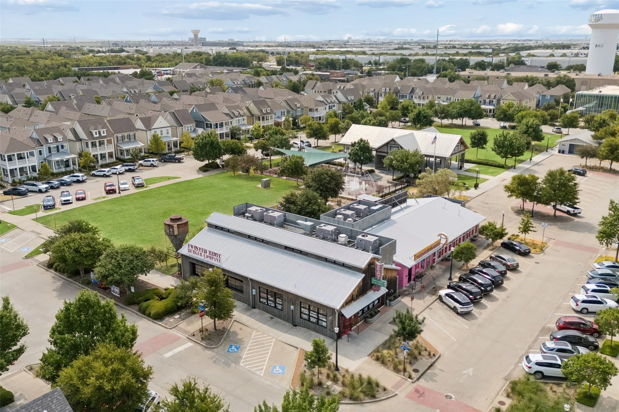 Single Family Residence For Sale in Dallas County , 779 Cameron Court, Coppell, Texas 75019, 3 Bedroom, 4 Bathroom, 2 Garage spaces, 2,496 Sqft, built in 2014, mls#21367312, Real Estate Agent in Coppell, Homes For Sale in Dallas county, Homes For Sale in Coppell, Realtor in Coppell Texas, Real Estate Brokerage Independent Realty Texas, Luminita Cordes Realtor