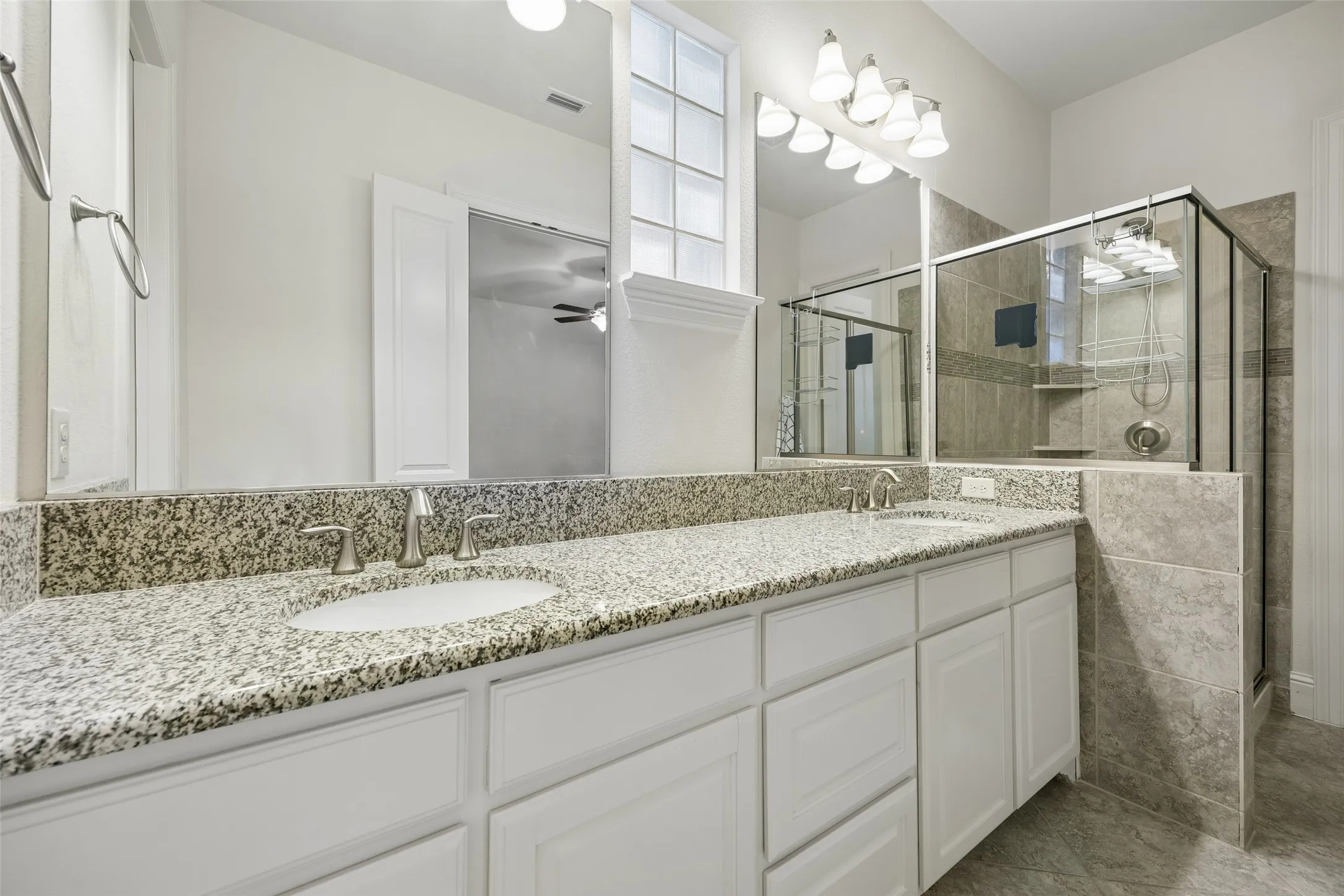 Single Family Residence For Sale in Dallas County , 779 Cameron Court, Coppell, Texas 75019, 3 Bedroom, 4 Bathroom, 2 Garage spaces, 2,496 Sqft, built in 2014, mls#21367312, Real Estate Agent in Coppell, Homes For Sale in Dallas county, Homes For Sale in Coppell, Realtor in Coppell Texas, Real Estate Brokerage Independent Realty Texas, Luminita Cordes Realtor