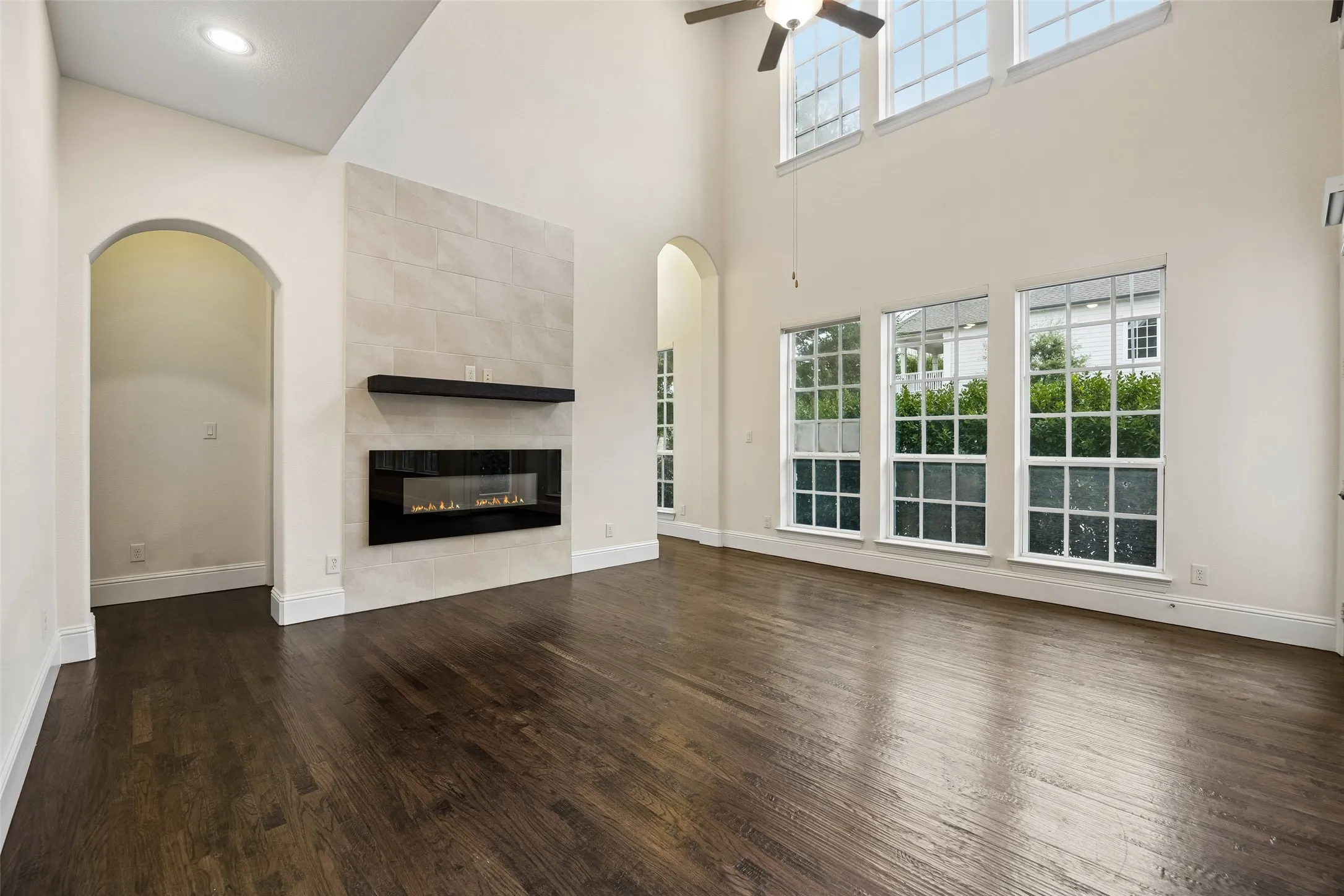 Single Family Residence For Sale in Dallas County , 779 Cameron Court, Coppell, Texas 75019, 3 Bedroom, 4 Bathroom, 2 Garage spaces, 2,496 Sqft, built in 2014, mls#21367312, Real Estate Agent in Coppell, Homes For Sale in Dallas county, Homes For Sale in Coppell, Realtor in Coppell Texas, Real Estate Brokerage Independent Realty Texas, Luminita Cordes Realtor