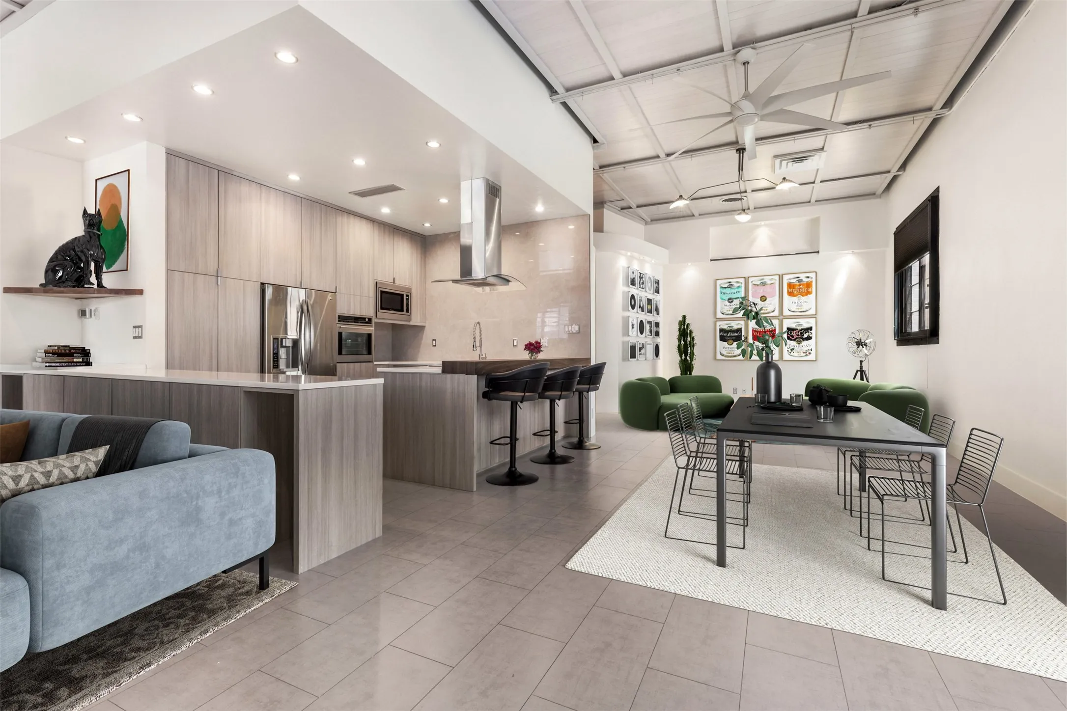 Condominium For Sale in Dallas County , 215 N Walton Street 9 & 11, Dallas, Texas 75226, 1 Bedroom, 1 Bathroom, Garage spaces, 1,494 Sqft, built in 1957, mls#21370826, Real Estate Agent in Dallas, Homes For Sale in Dallas county, Homes For Sale in Dallas, Realtor in Dallas Texas, Real Estate Brokerage Independent Realty Texas, Luminita Cordes Realtor