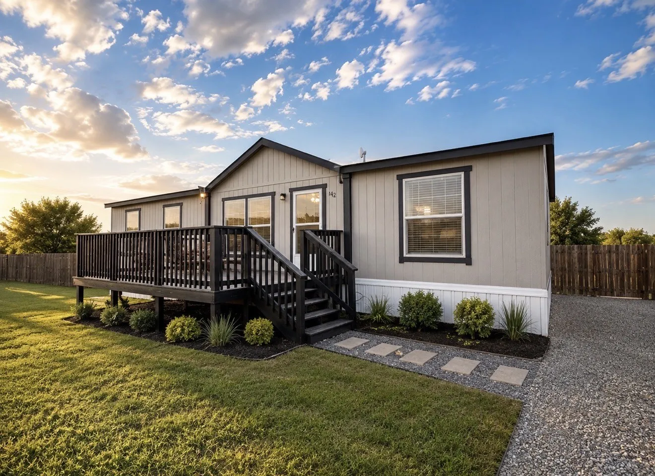 Mobile Home For Sale in Wise County , 142 Gary Court, Decatur, Texas 76234, 4 Bedroom, 2 Bathroom, Garage spaces, 1,664 Sqft, built in 2022, mls#21371311, Real Estate Agent in Decatur, Homes For Sale in Wise county, Homes For Sale in Decatur, Realtor in Decatur Texas, Real Estate Brokerage Independent Realty Texas, Luminita Cordes Realtor