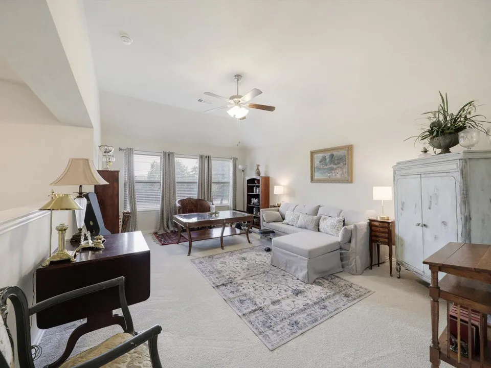 Single Family Residence For Sale in Collin County , 2601 Patriot Drive, Melissa, Texas 75454, 3 Bedroom, 3 Bathroom, 2 Garage spaces, 2,742 Sqft, built in 2014, mls#21367829, Real Estate Agent in Melissa, Homes For Sale in Collin county, Homes For Sale in Melissa, Realtor in Melissa Texas, Real Estate Brokerage Independent Realty Texas, Luminita Cordes Realtor
