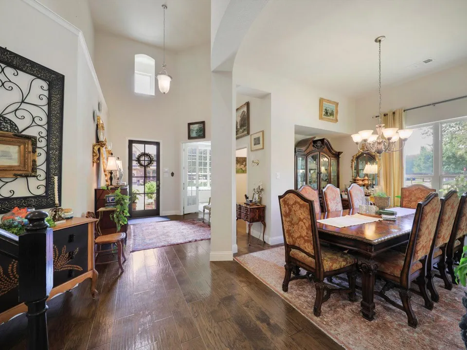 Single Family Residence For Sale in Collin County , 2601 Patriot Drive, Melissa, Texas 75454, 3 Bedroom, 3 Bathroom, 2 Garage spaces, 2,742 Sqft, built in 2014, mls#21367829, Real Estate Agent in Melissa, Homes For Sale in Collin county, Homes For Sale in Melissa, Realtor in Melissa Texas, Real Estate Brokerage Independent Realty Texas, Luminita Cordes Realtor