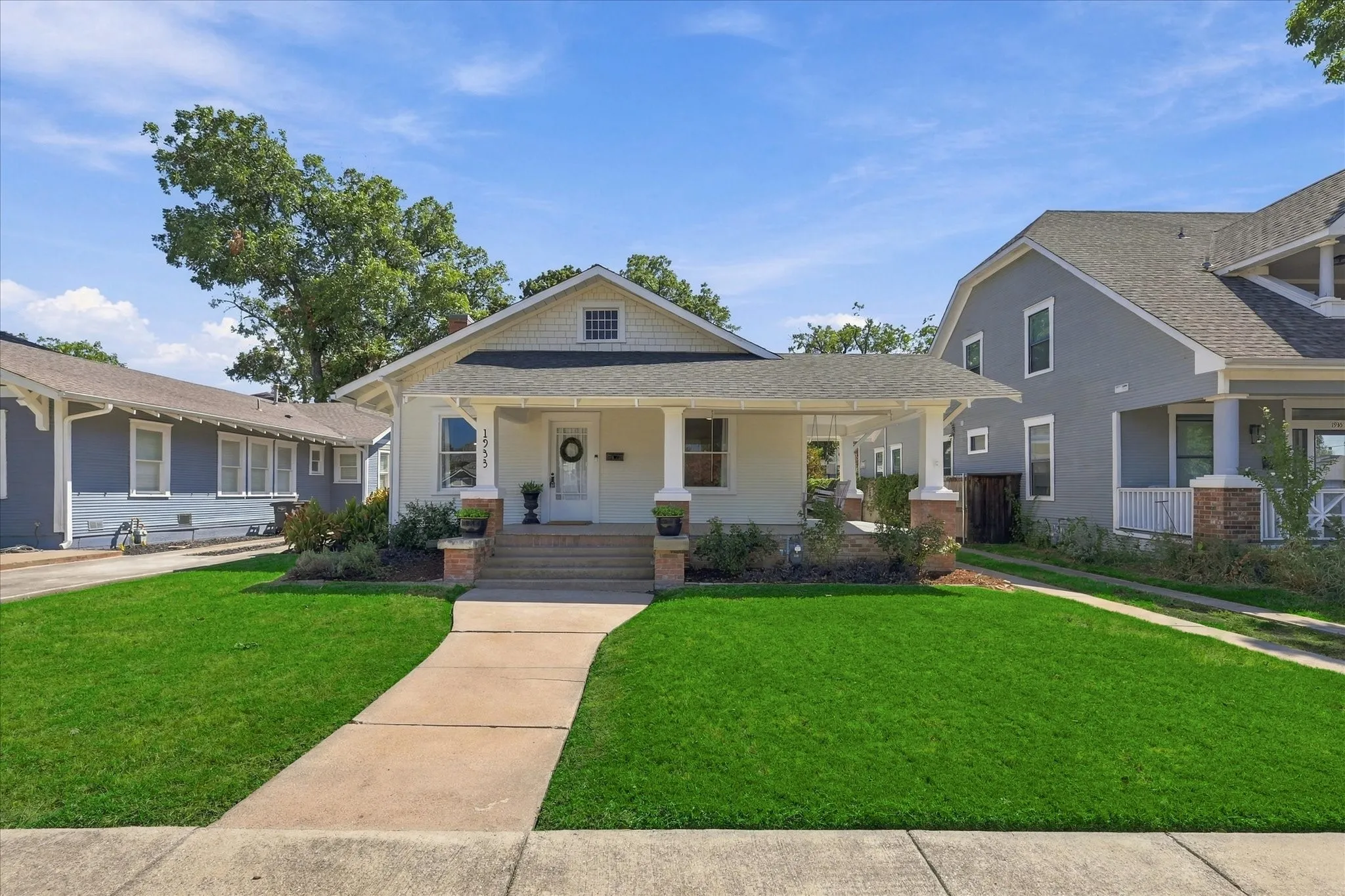 Single Family Residence For Sale in Tarrant County , 1933 Fairmount Avenue, Fort Worth, Texas 76110, 4 Bedroom, 3 Bathroom, Garage spaces, 1,792 Sqft, built in 1920, mls#21371241, Real Estate Agent in Fort Worth, Homes For Sale in Tarrant county, Homes For Sale in Fort Worth, Realtor in Fort Worth Texas, Real Estate Brokerage Independent Realty Texas, Luminita Cordes Realtor