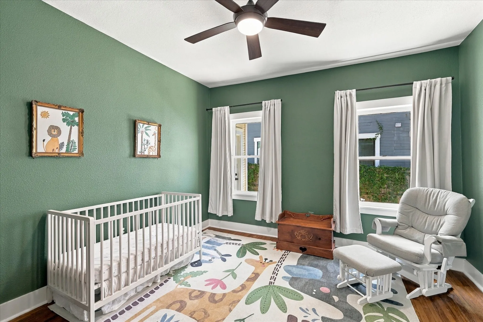 Single Family Residence For Sale in Tarrant County , 1933 Fairmount Avenue, Fort Worth, Texas 76110, 4 Bedroom, 3 Bathroom, Garage spaces, 1,792 Sqft, built in 1920, mls#21371241, Real Estate Agent in Fort Worth, Homes For Sale in Tarrant county, Homes For Sale in Fort Worth, Realtor in Fort Worth Texas, Real Estate Brokerage Independent Realty Texas, Luminita Cordes Realtor