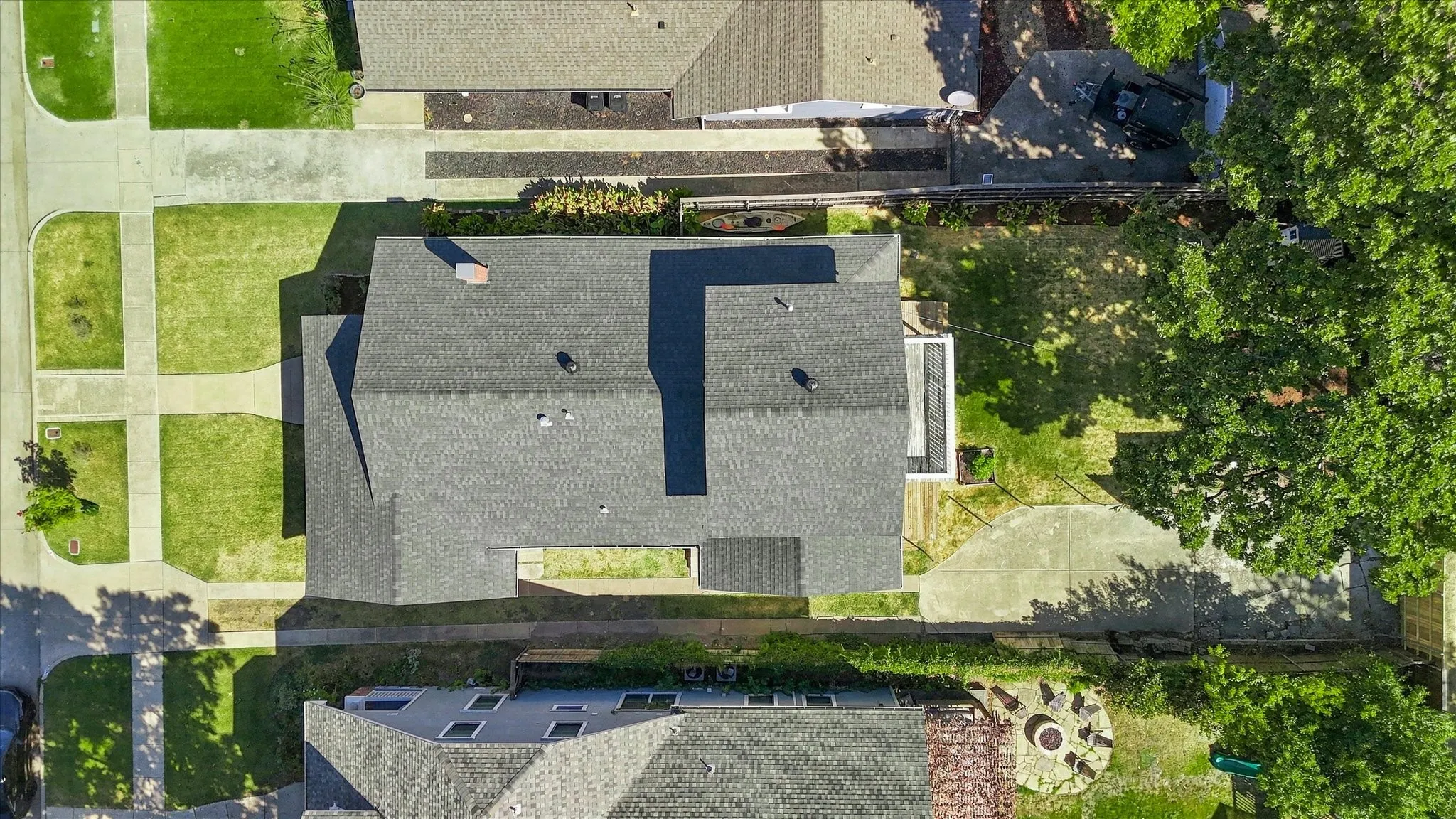 Single Family Residence For Sale in Tarrant County , 1933 Fairmount Avenue, Fort Worth, Texas 76110, 4 Bedroom, 3 Bathroom, Garage spaces, 1,792 Sqft, built in 1920, mls#21371241, Real Estate Agent in Fort Worth, Homes For Sale in Tarrant county, Homes For Sale in Fort Worth, Realtor in Fort Worth Texas, Real Estate Brokerage Independent Realty Texas, Luminita Cordes Realtor