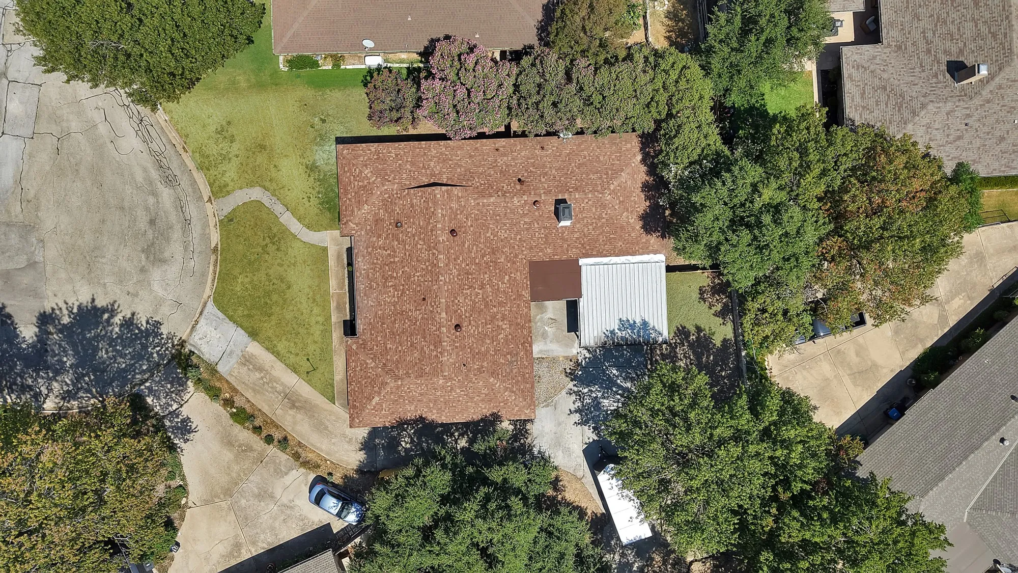 Single Family Residence For Sale in Tarrant County , 6617 Sabrosa Court W, Fort Worth, Texas 76133, 4 Bedroom, 2 Bathroom, Garage spaces, 2,783 Sqft, built in 1968, mls#21370193, Real Estate Agent in Fort Worth, Homes For Sale in Tarrant county, Homes For Sale in Fort Worth, Realtor in Fort Worth Texas, Real Estate Brokerage Independent Realty Texas, Luminita Cordes Realtor