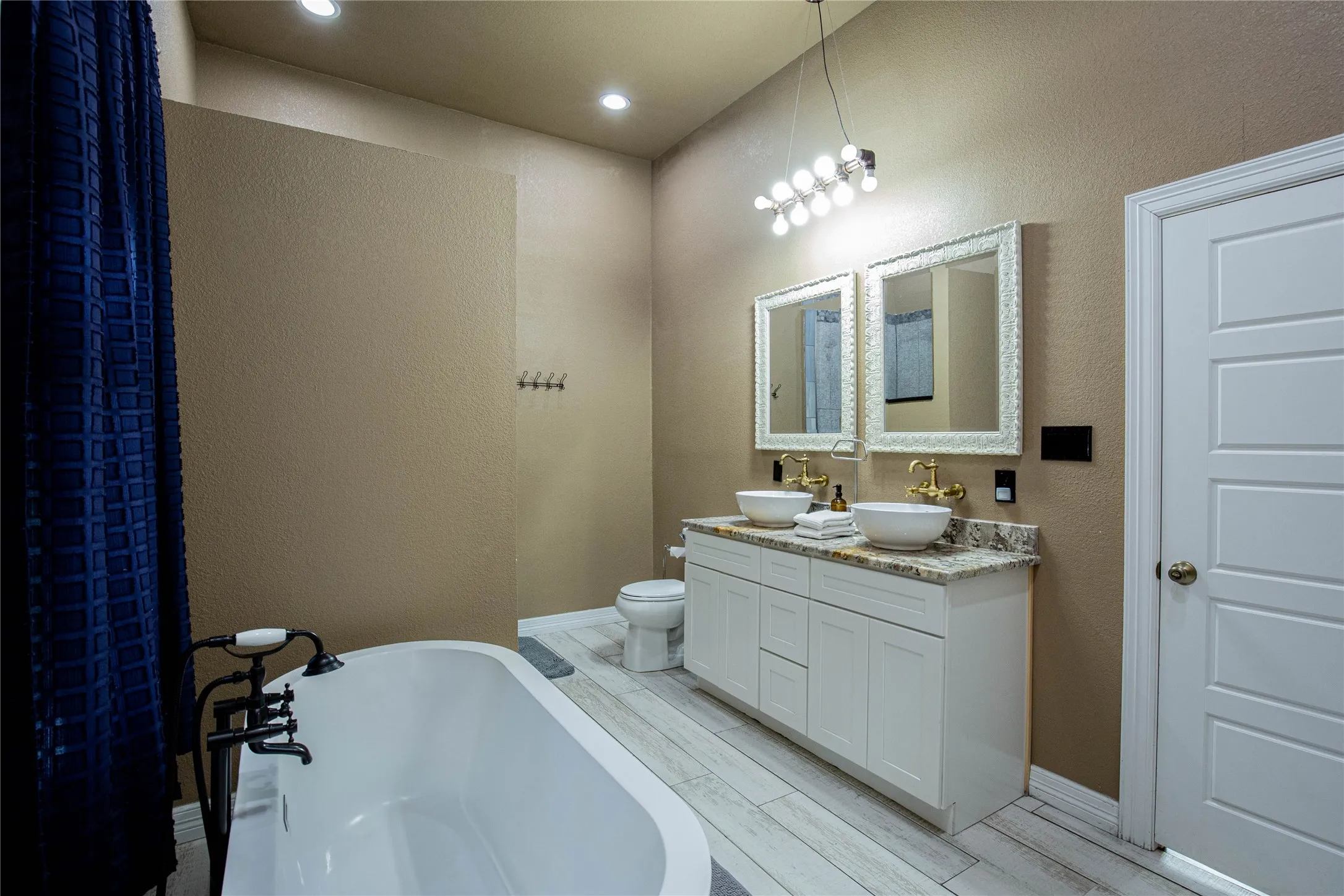 For Sale in Mc Lennan County , 929 N 12th Street, Waco, Texas 76707, 3 Bedroom, 3 Bathroom, 1 Garage spaces, 0 Sqft, built in 1915, mls#21371288, Real Estate Agent in Waco, Homes For Sale in Mc Lennan county, Homes For Sale in Waco, Realtor in Waco Texas, Real Estate Brokerage Independent Realty Texas, Luminita Cordes Realtor