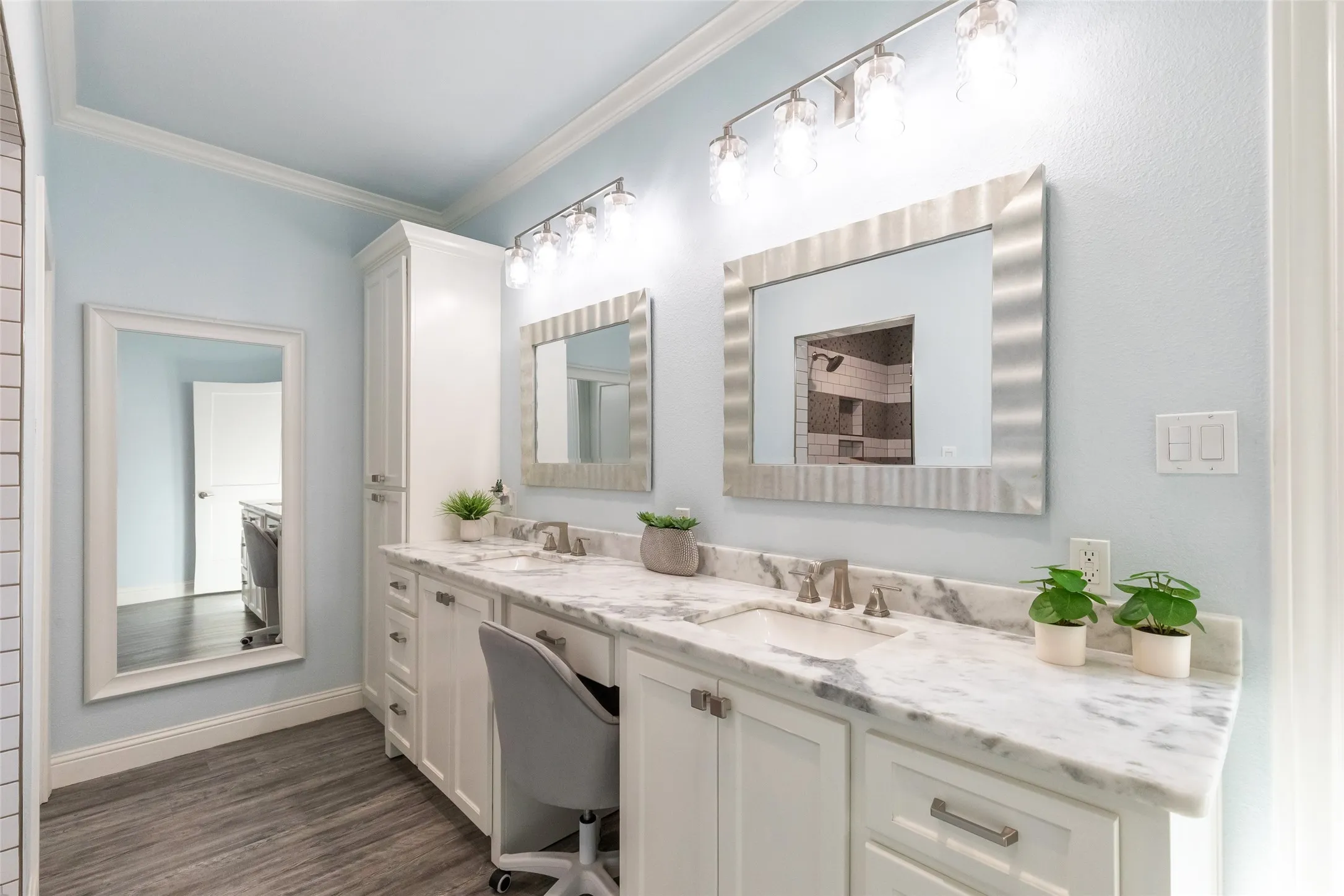 Single Family Residence For Sale in Taylor County , 2301 Manor Oaks Terrace, Abilene, Texas 79602, 5 Bedroom, 4 Bathroom, 2 Garage spaces, 2,938 Sqft, built in 2019, mls#21371299, Real Estate Agent in Abilene, Homes For Sale in Taylor county, Homes For Sale in Abilene, Realtor in Abilene Texas, Real Estate Brokerage Independent Realty Texas, Luminita Cordes Realtor