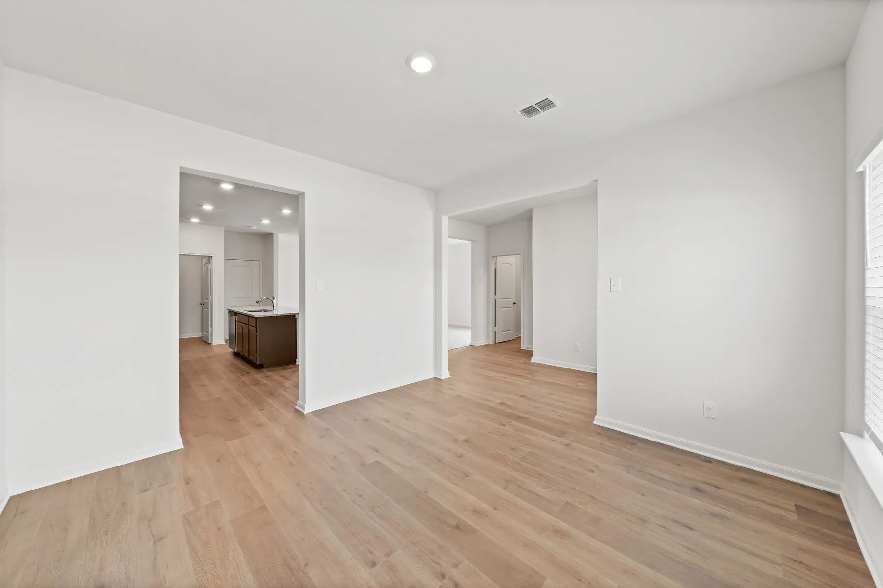 Single Family Residence For Rent in Denton County , 13524 Turtle Mountain Road, Ponder, Texas 76259, 3 Bedroom, 3 Bathroom, 2 Garage spaces, 1,890 Sqft, built in 2025, mls#21371336, Real Estate Agent in Ponder, Homes For Rent in Denton county, Homes For Rent in Ponder, Realtor in Ponder Texas, Real Estate Brokerage Independent Realty Texas, Luminita Cordes Realtor