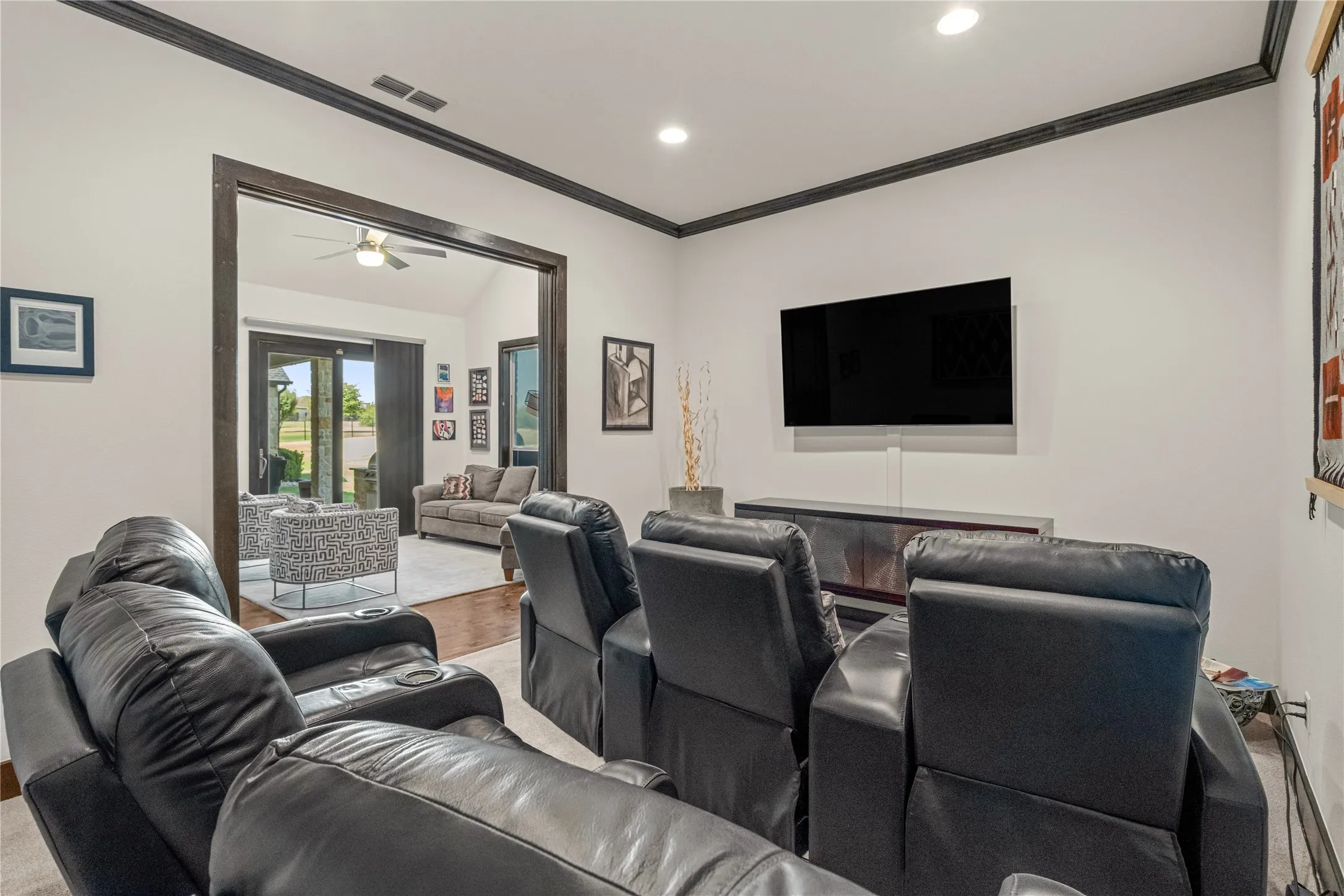 Single Family Residence For Sale in Tarrant County , 12516 Bella Vita Drive, Fort Worth, Texas 76126, 3 Bedroom, 4 Bathroom, 3 Garage spaces, 3,876 Sqft, built in 2014, mls#21369568, Real Estate Agent in Fort Worth, Homes For Sale in Tarrant county, Homes For Sale in Fort Worth, Realtor in Fort Worth Texas, Real Estate Brokerage Independent Realty Texas, Luminita Cordes Realtor