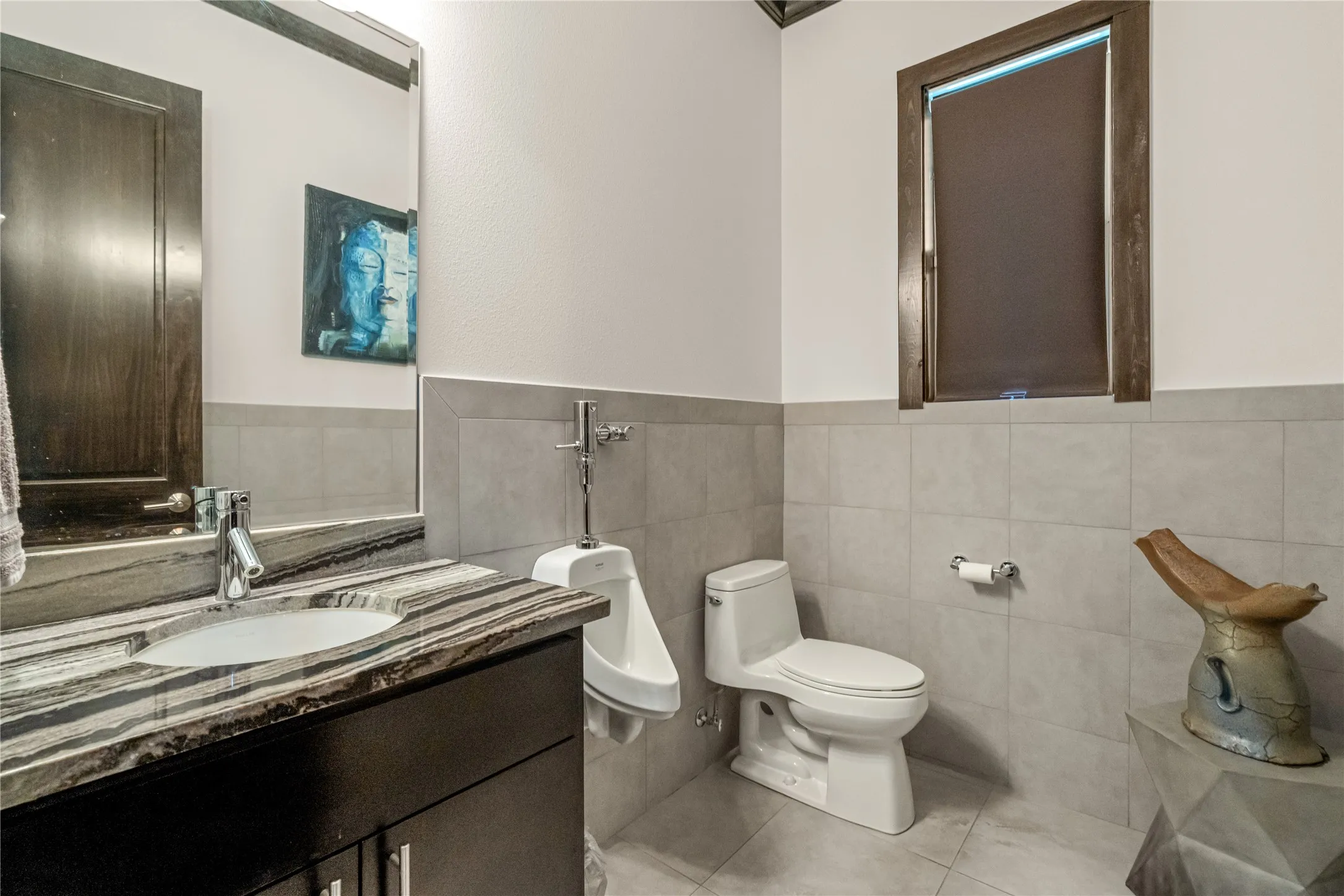 Single Family Residence For Sale in Tarrant County , 12516 Bella Vita Drive, Fort Worth, Texas 76126, 3 Bedroom, 4 Bathroom, 3 Garage spaces, 3,876 Sqft, built in 2014, mls#21369568, Real Estate Agent in Fort Worth, Homes For Sale in Tarrant county, Homes For Sale in Fort Worth, Realtor in Fort Worth Texas, Real Estate Brokerage Independent Realty Texas, Luminita Cordes Realtor