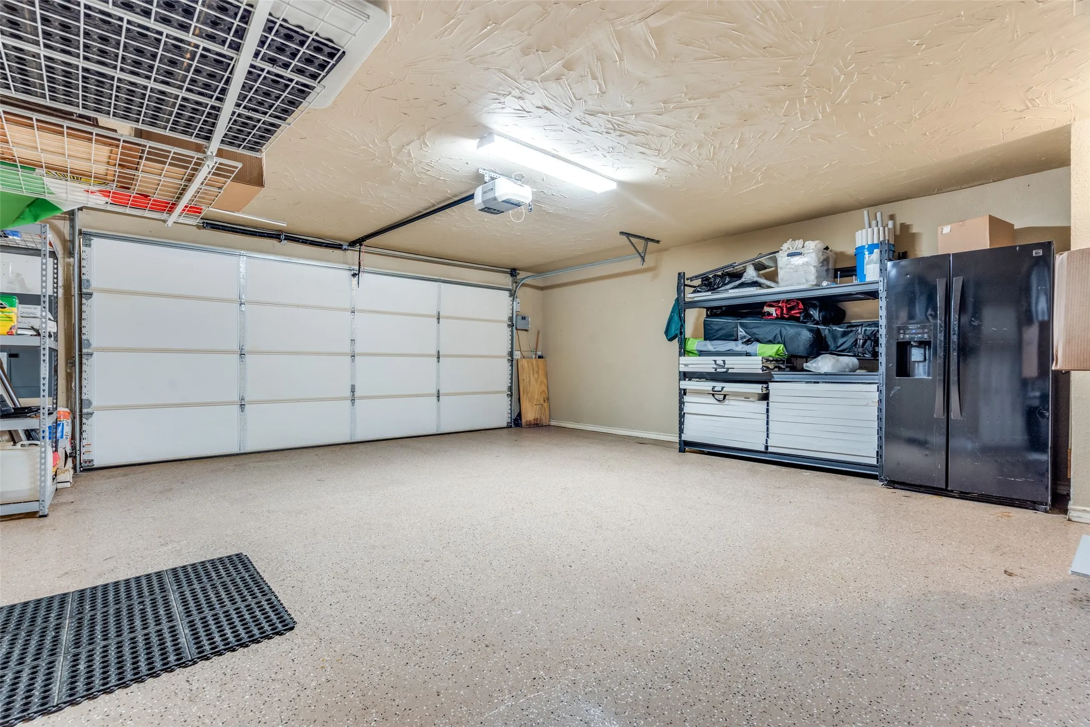 Single Family Residence For Rent in Collin County , 2217 Canyon Valley Trail, Plano, Texas 75023, 3 Bedroom, 2 Bathroom, 2 Garage spaces, 1,838 Sqft, built in 1977, mls#21371320, Real Estate Agent in Plano, Homes For Rent in Collin county, Homes For Rent in Plano, Realtor in Plano Texas, Real Estate Brokerage Independent Realty Texas, Luminita Cordes Realtor