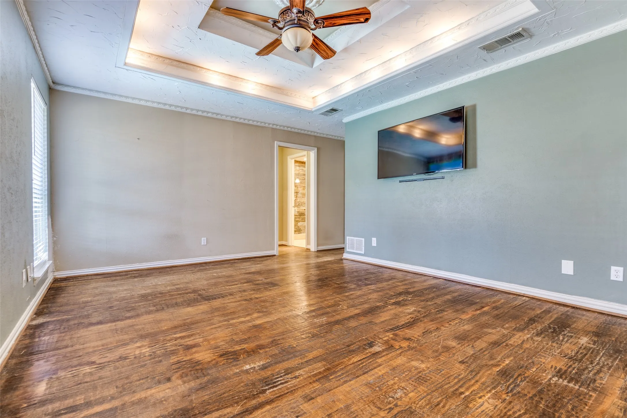 Single Family Residence For Rent in Collin County , 2217 Canyon Valley Trail, Plano, Texas 75023, 3 Bedroom, 2 Bathroom, 2 Garage spaces, 1,838 Sqft, built in 1977, mls#21371320, Real Estate Agent in Plano, Homes For Rent in Collin county, Homes For Rent in Plano, Realtor in Plano Texas, Real Estate Brokerage Independent Realty Texas, Luminita Cordes Realtor