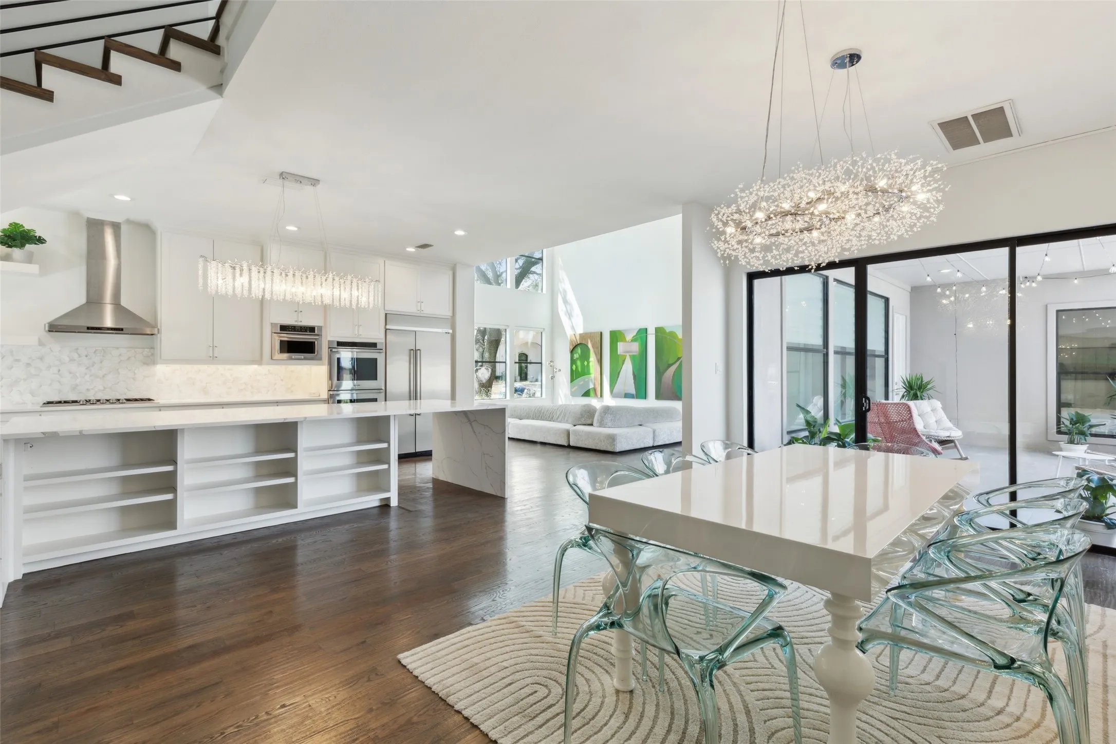 Single Family Residence For Rent in Dallas County , 6441 Royalton Drive, Dallas, Texas 75230, 6 Bedroom, 7 Bathroom, 3 Garage spaces, 5,635 Sqft, built in 2022, mls#21371331, Real Estate Agent in Dallas, Homes For Rent in Dallas county, Homes For Rent in Dallas, Realtor in Dallas Texas, Real Estate Brokerage Independent Realty Texas, Luminita Cordes Realtor