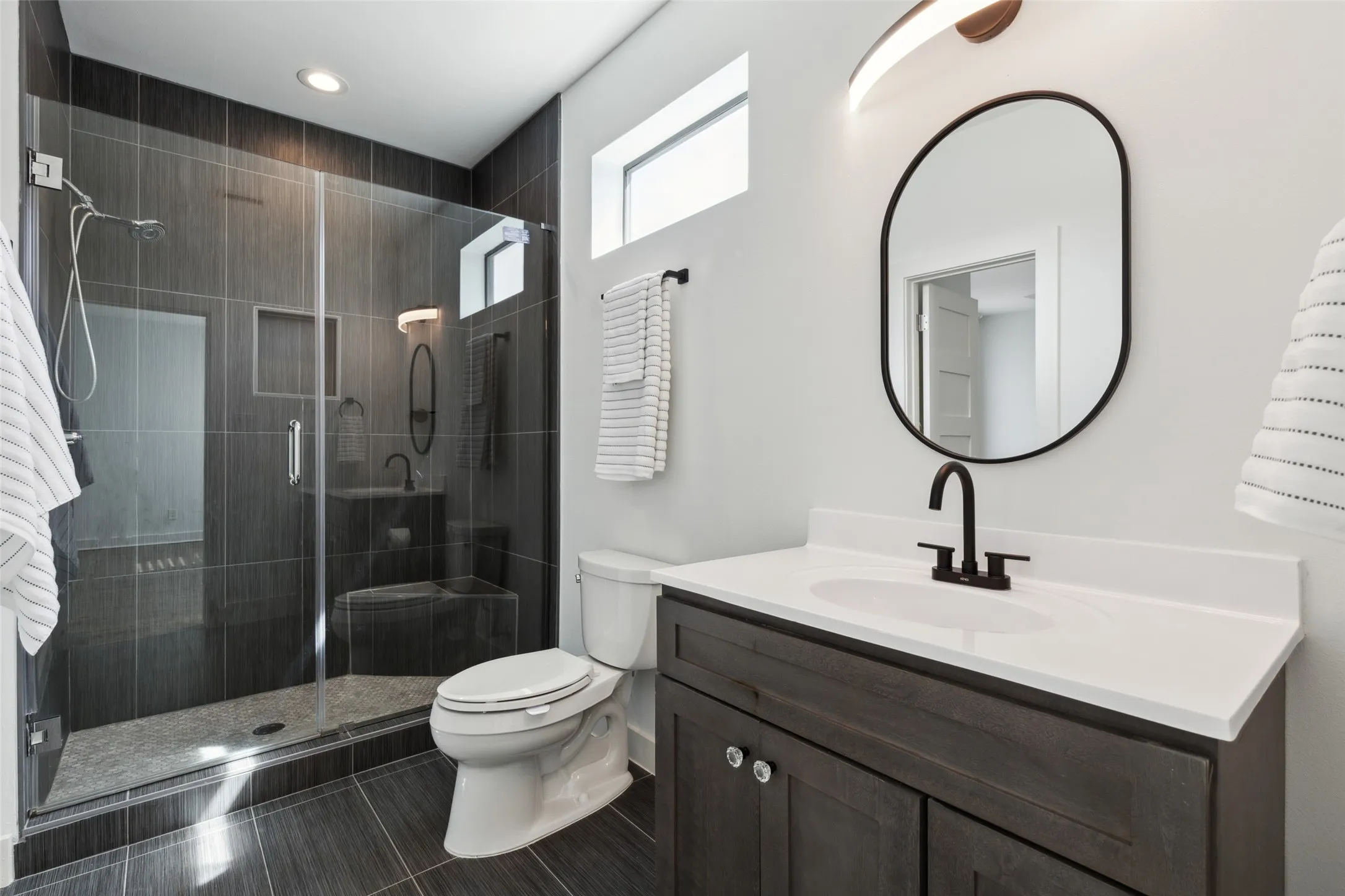 Single Family Residence For Rent in Dallas County , 6441 Royalton Drive, Dallas, Texas 75230, 6 Bedroom, 7 Bathroom, 3 Garage spaces, 5,635 Sqft, built in 2022, mls#21371331, Real Estate Agent in Dallas, Homes For Rent in Dallas county, Homes For Rent in Dallas, Realtor in Dallas Texas, Real Estate Brokerage Independent Realty Texas, Luminita Cordes Realtor